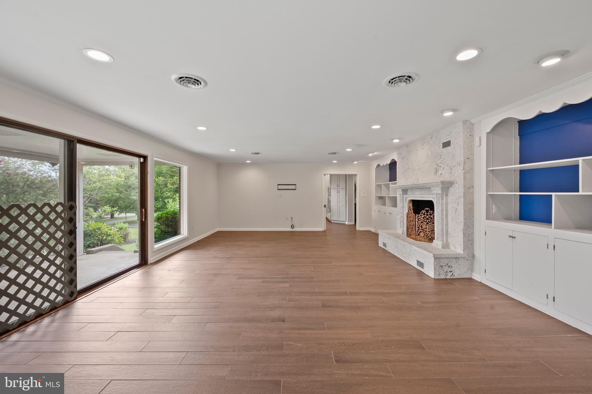 ROBIN HOOD - Residential