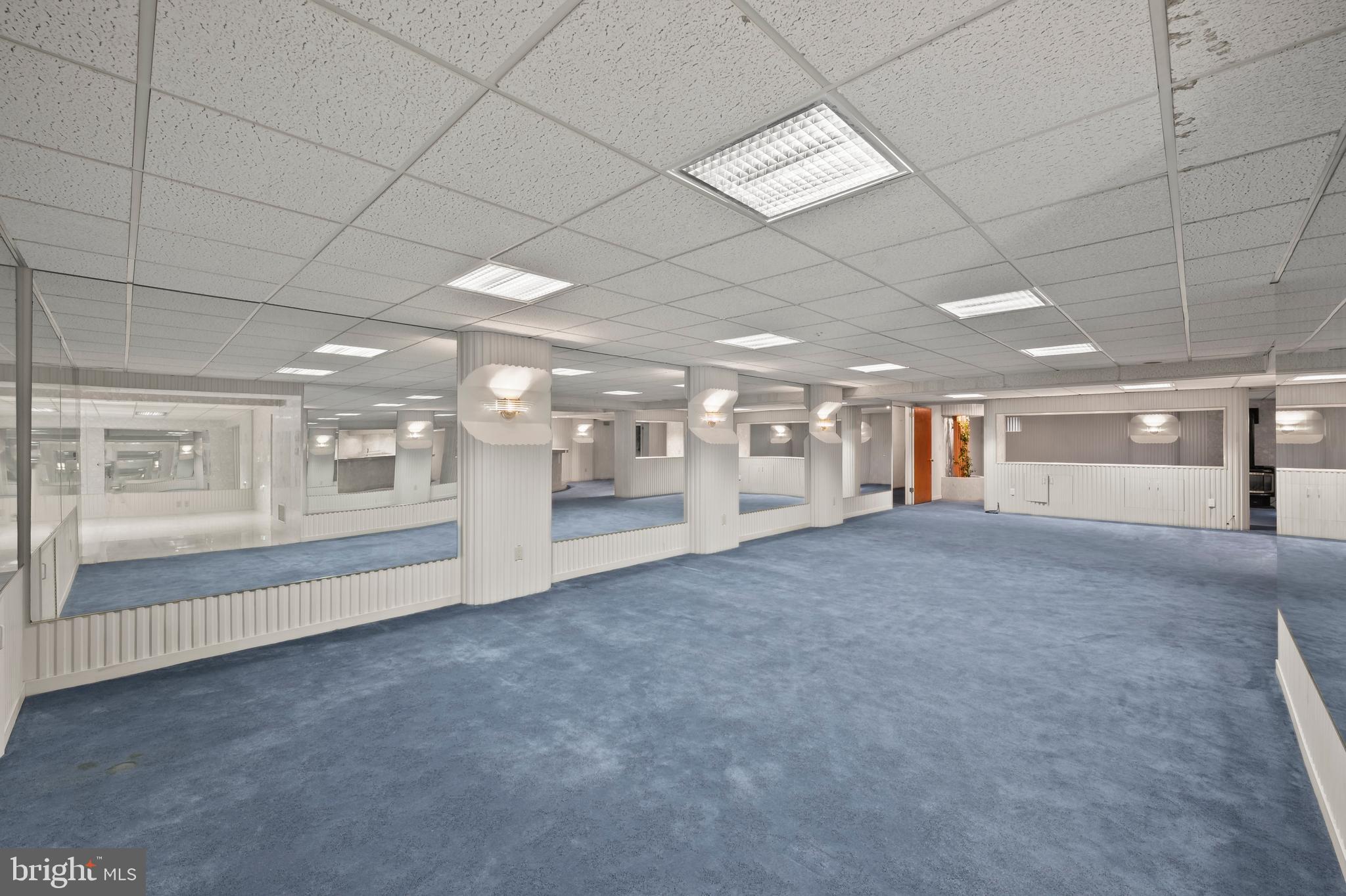 ROBIN HOOD - Residential