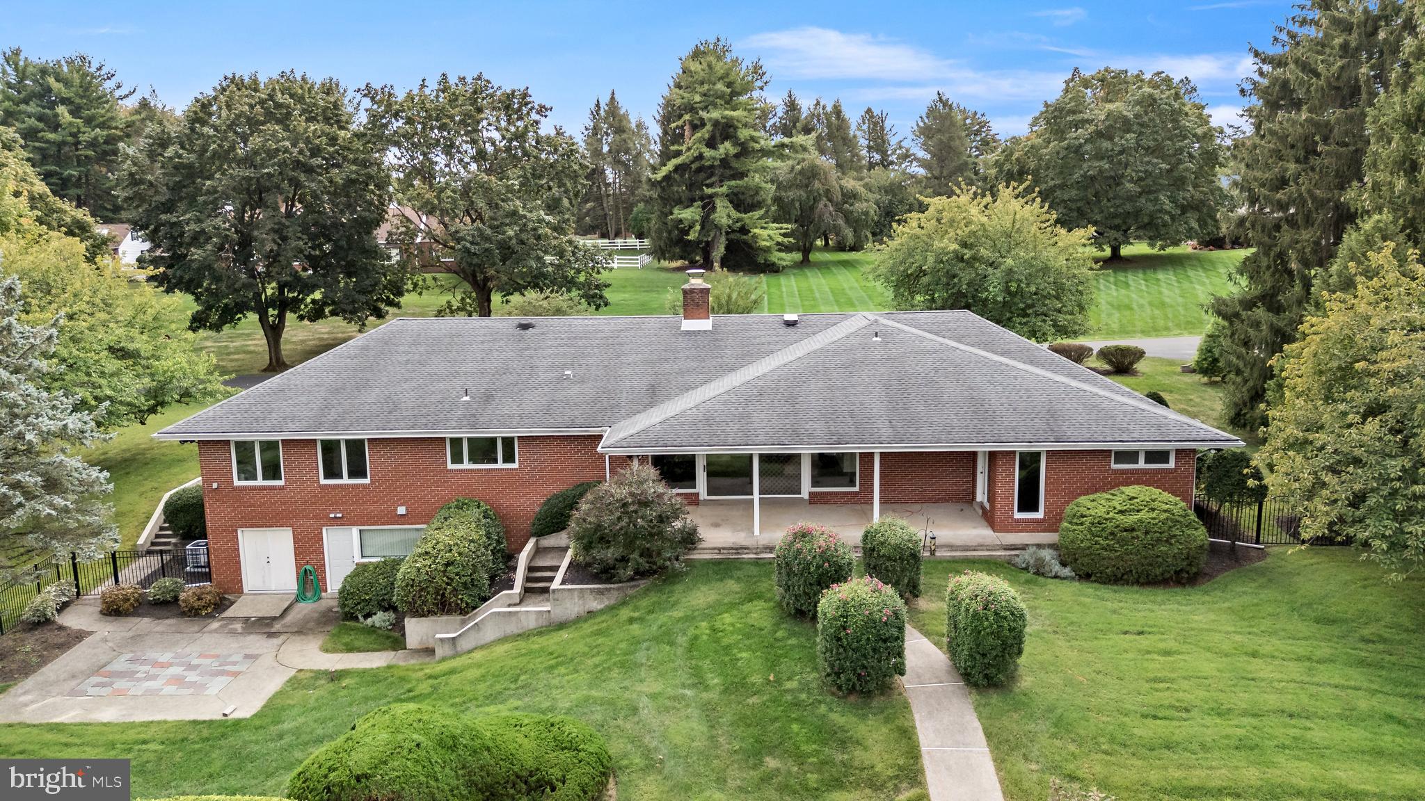 ROBIN HOOD - Residential