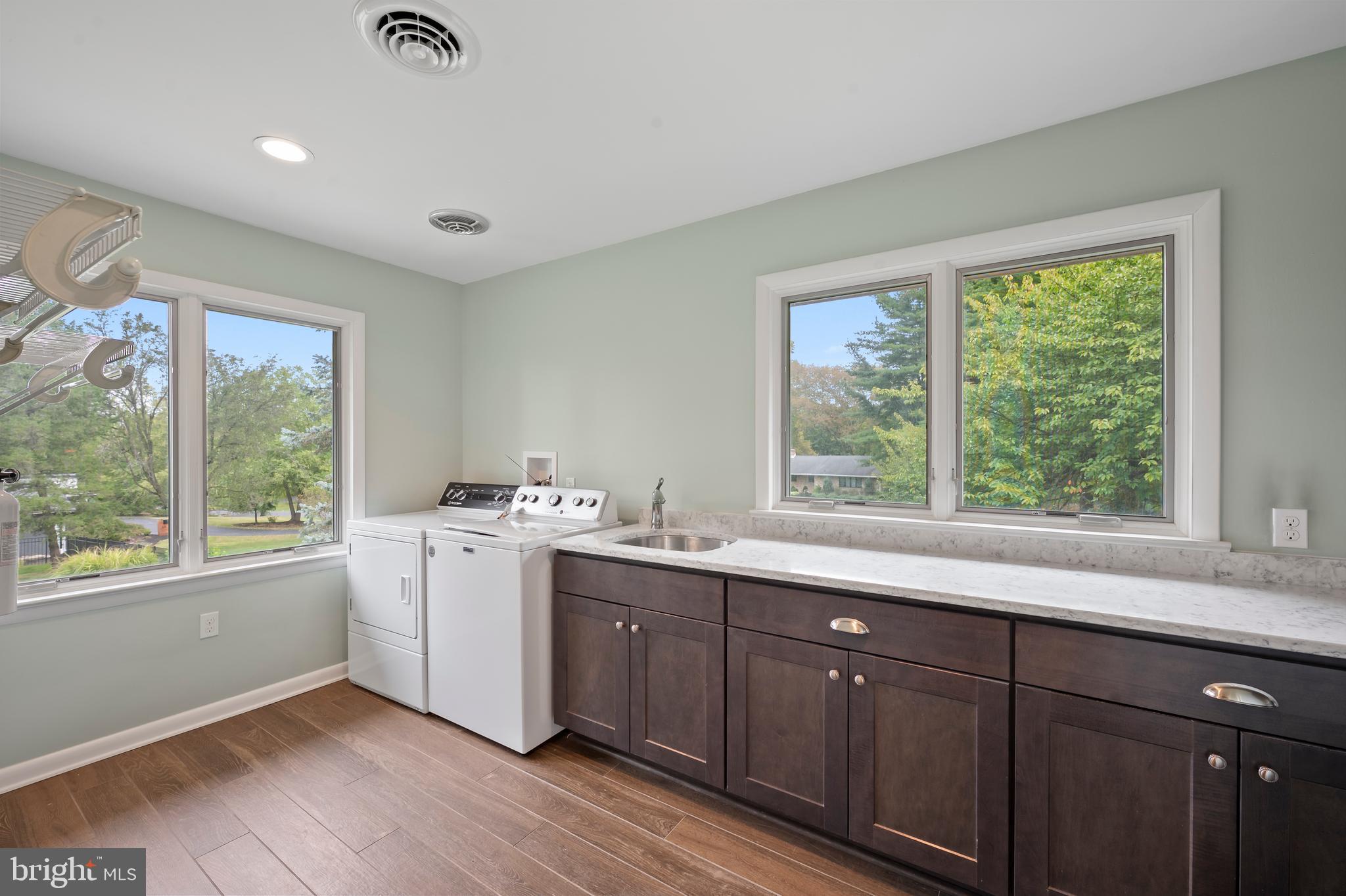 ROBIN HOOD - Residential