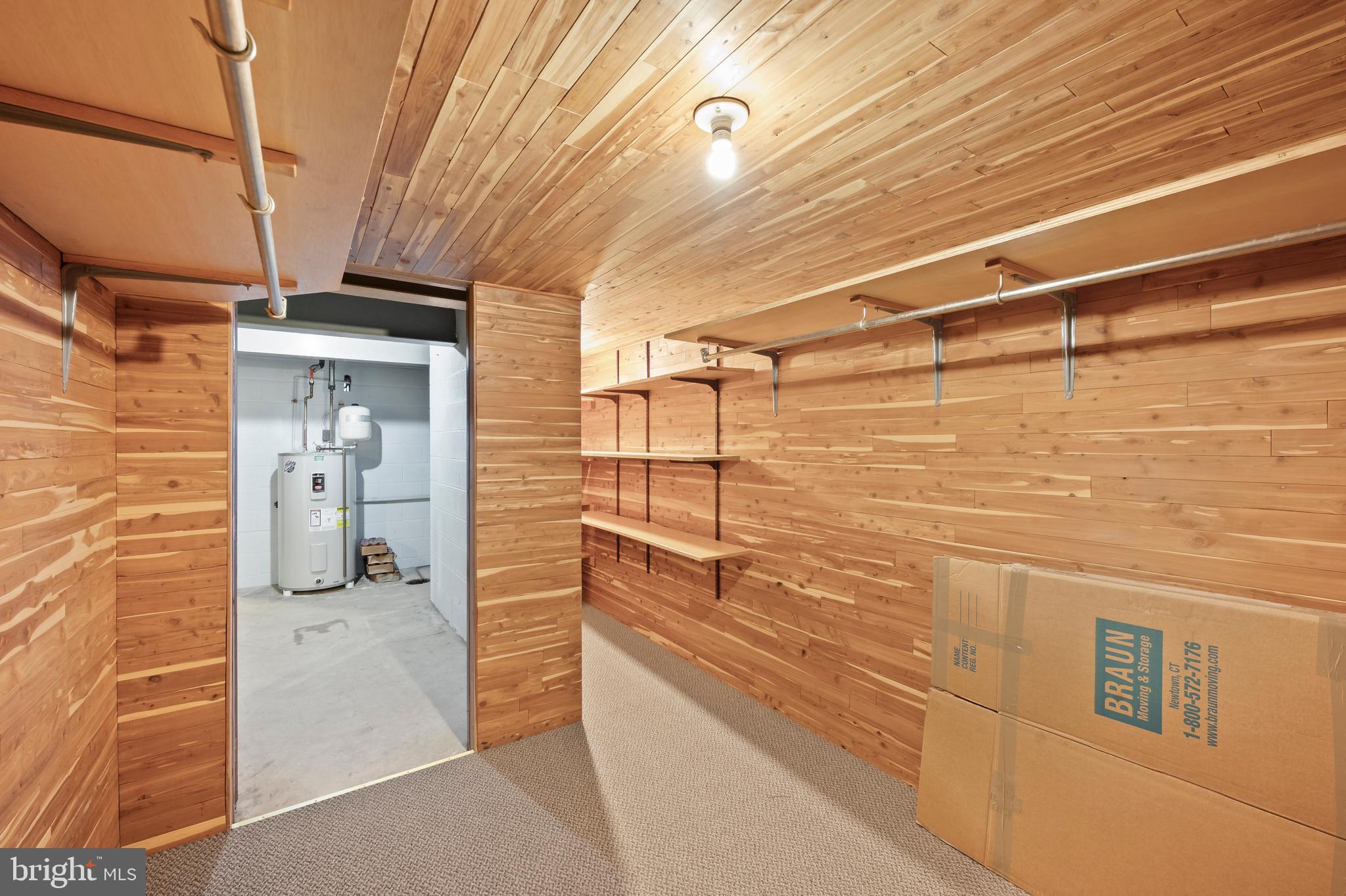 ROBIN HOOD - Residential