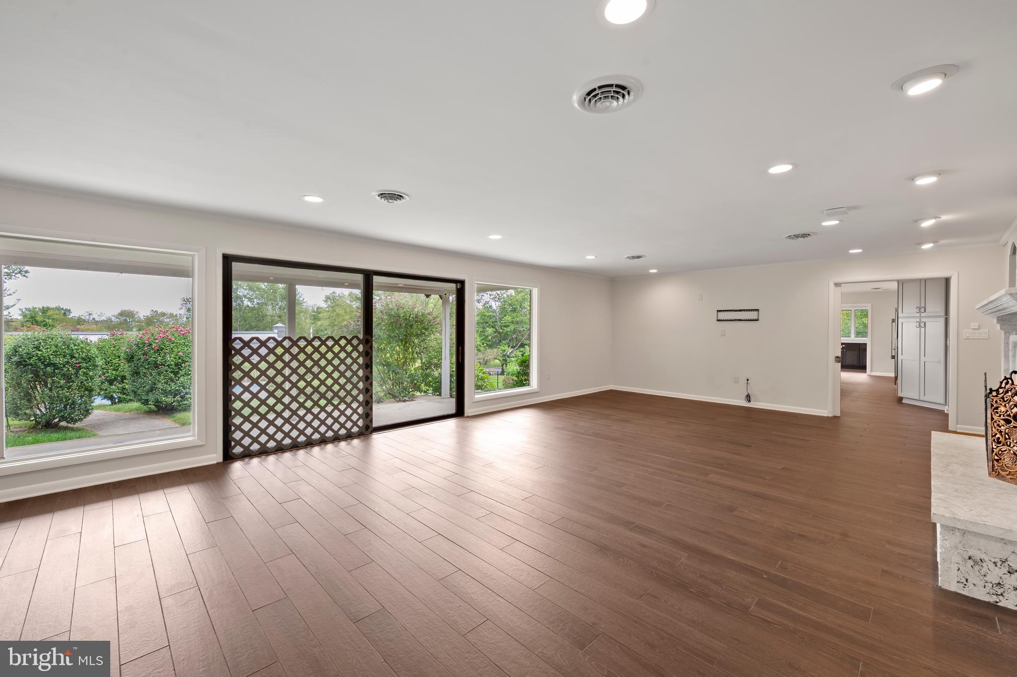 ROBIN HOOD - Residential