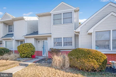 121 Westchester Drive, Tuckerton, NJ MLS: NJOC2032200
