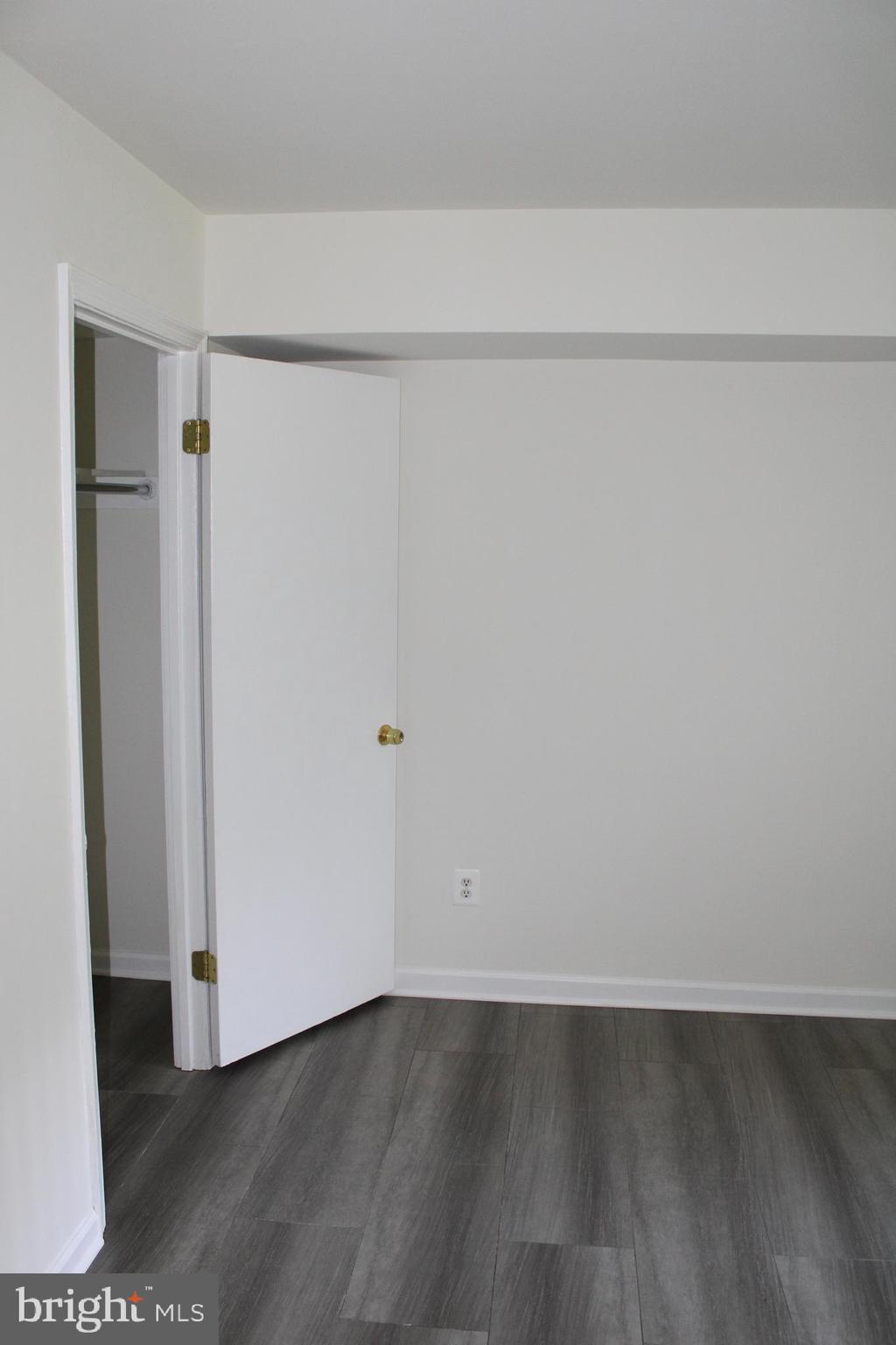 FRENCHMANS CREEK - Residential