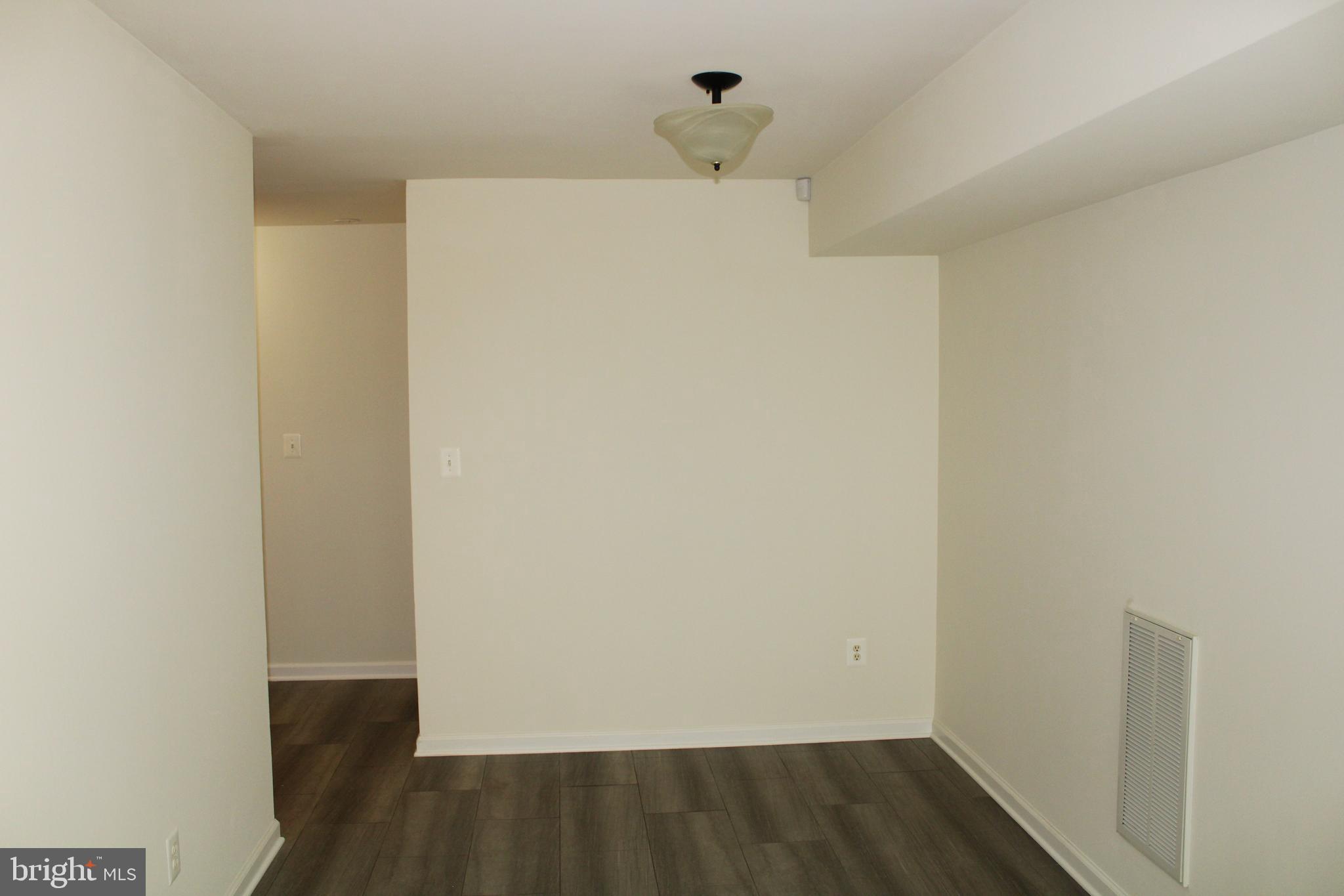 FRENCHMANS CREEK - Residential