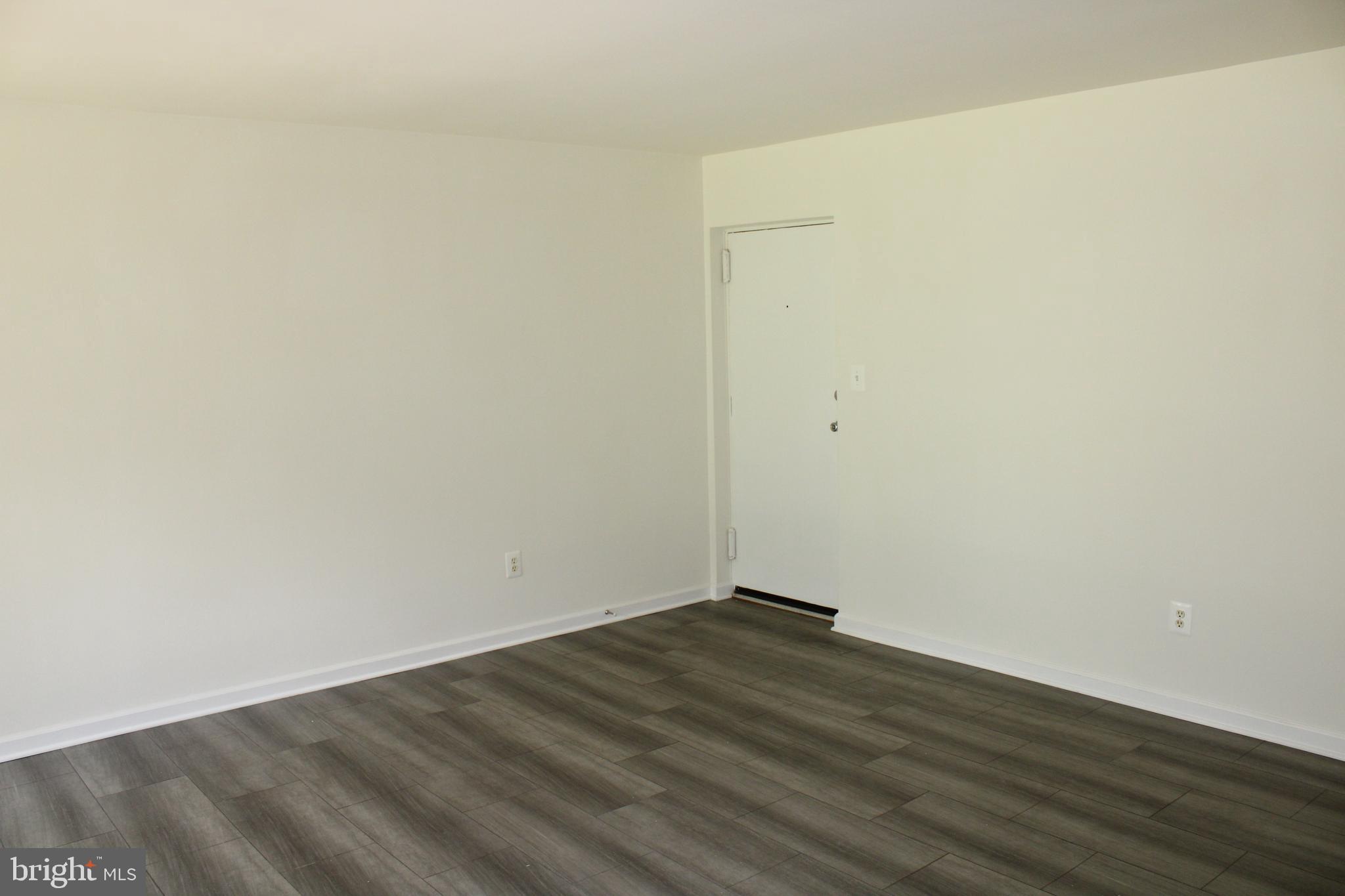 FRENCHMANS CREEK - Residential