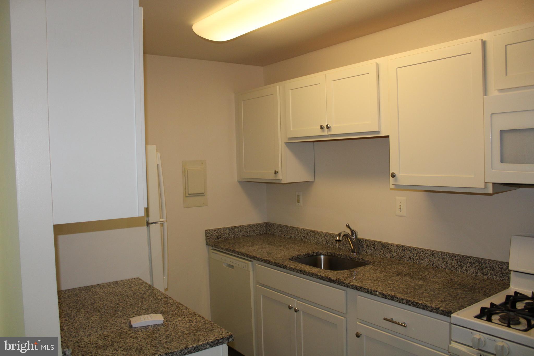 FRENCHMANS CREEK - Residential