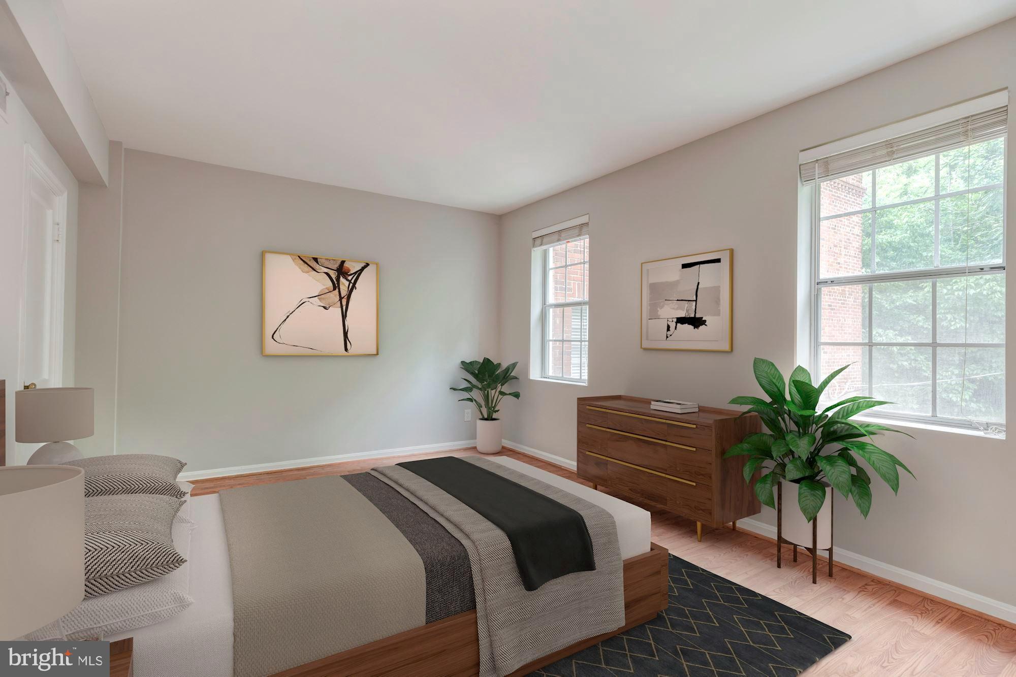 COLONIAL VILLAGE - Residential