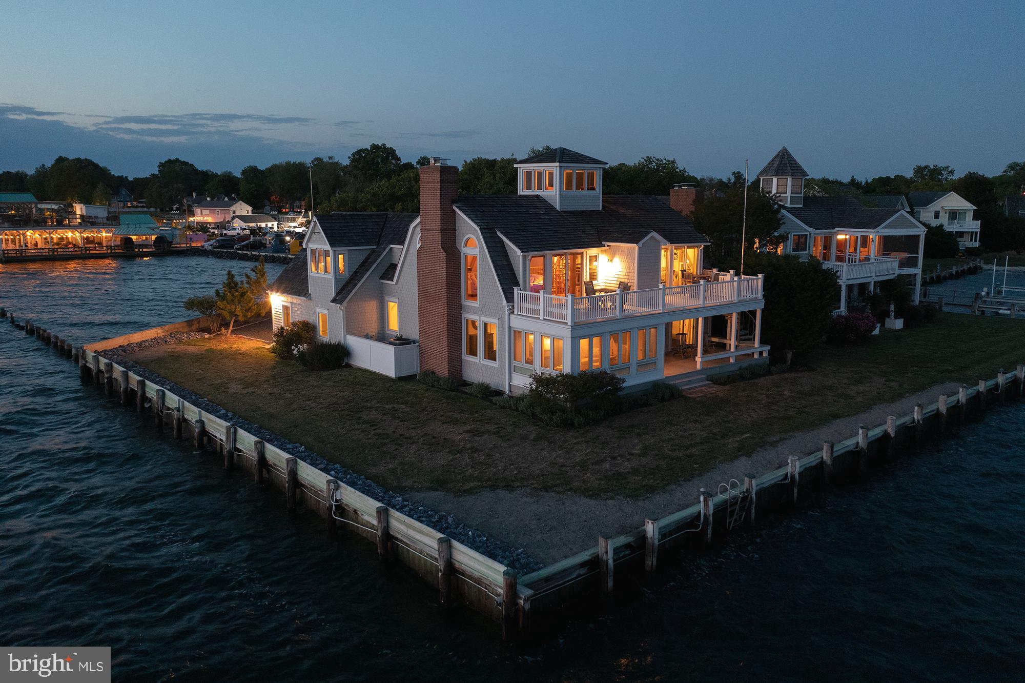 121 PIER STREET
