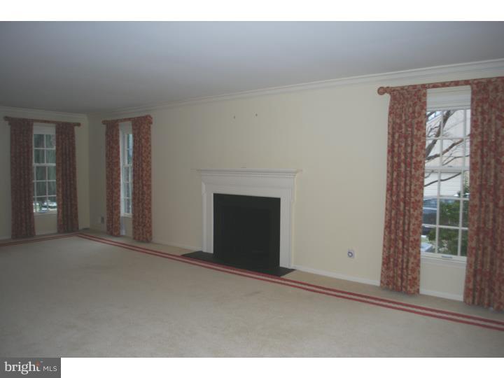 GLENHARDIE - Residential