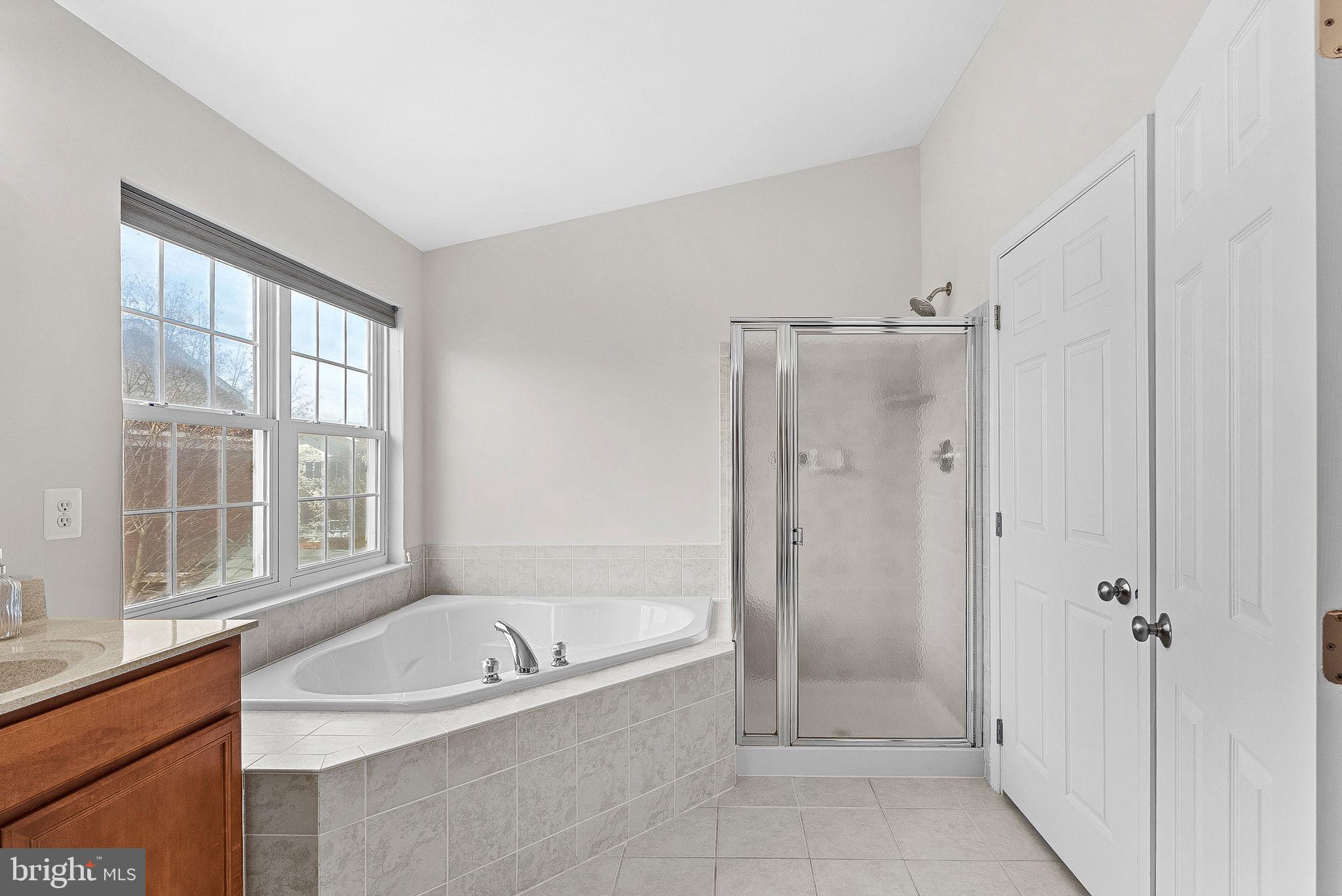 SOUTH RIDING - Residential