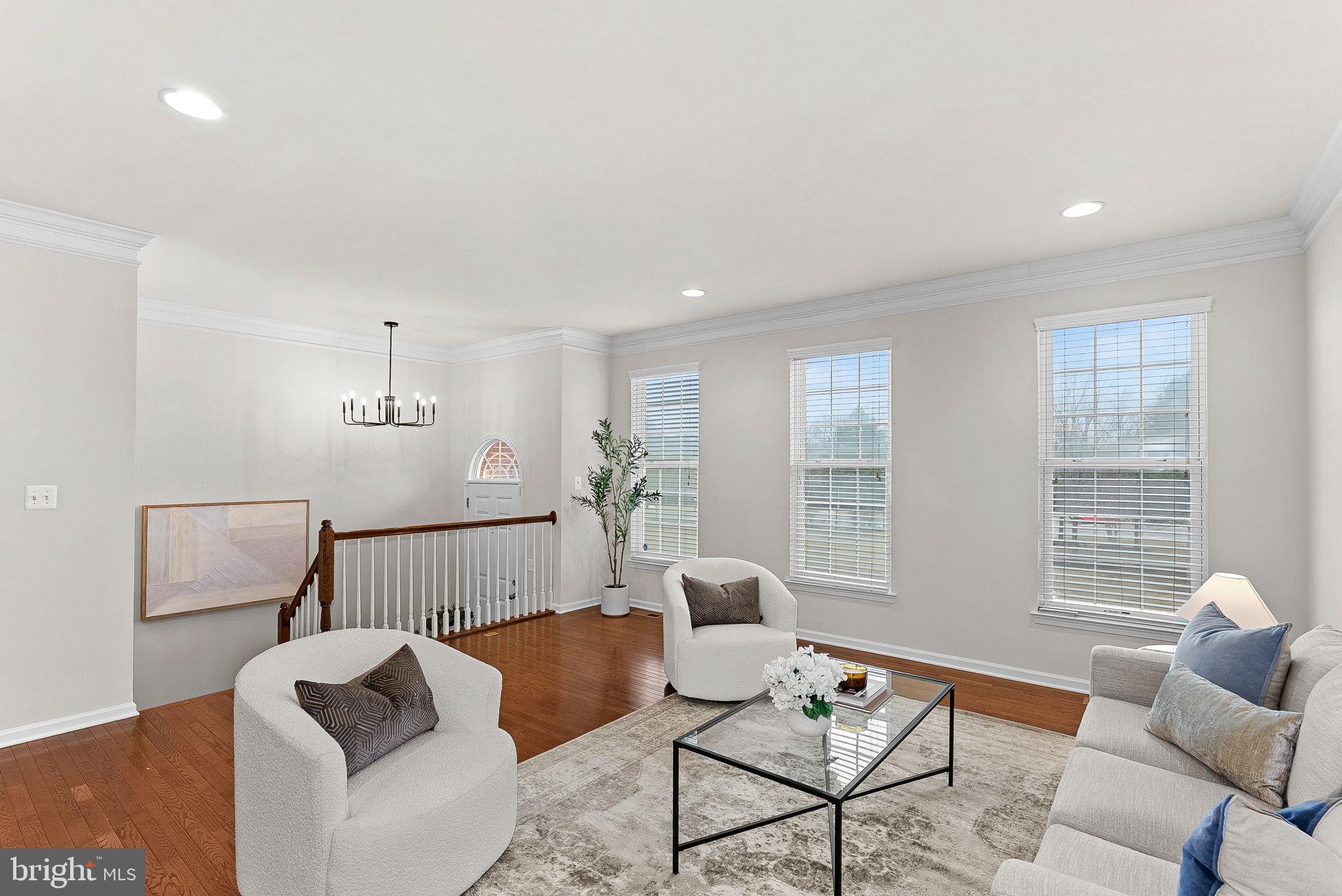 SOUTH RIDING - Residential