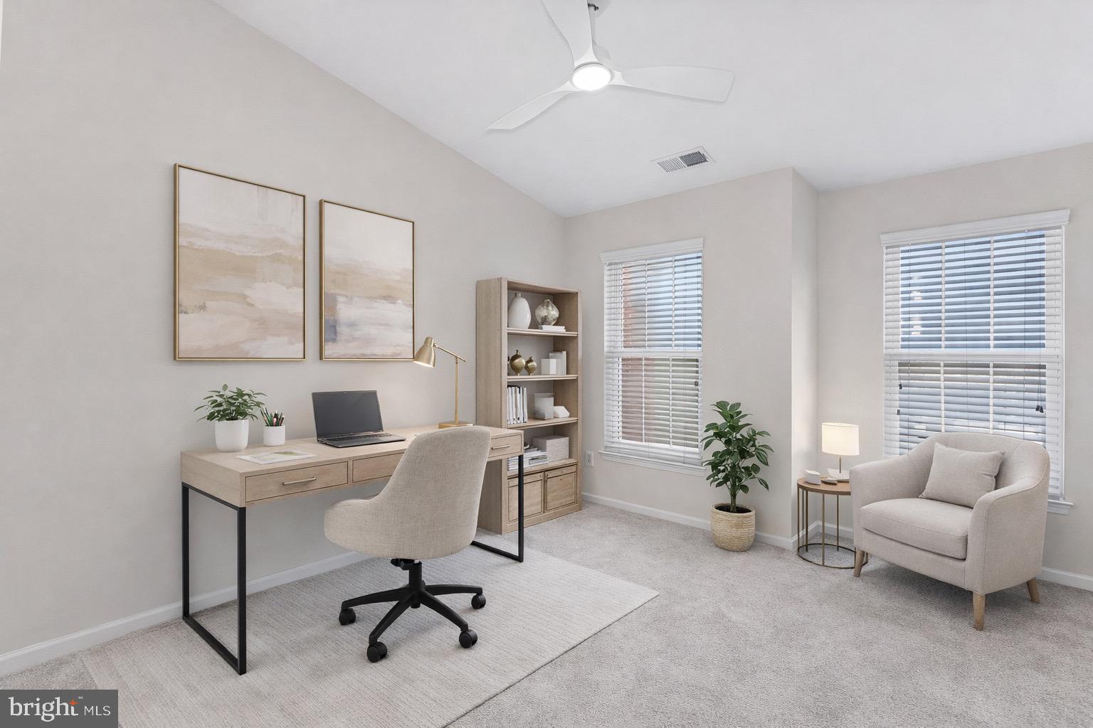 SOUTH RIDING - Residential