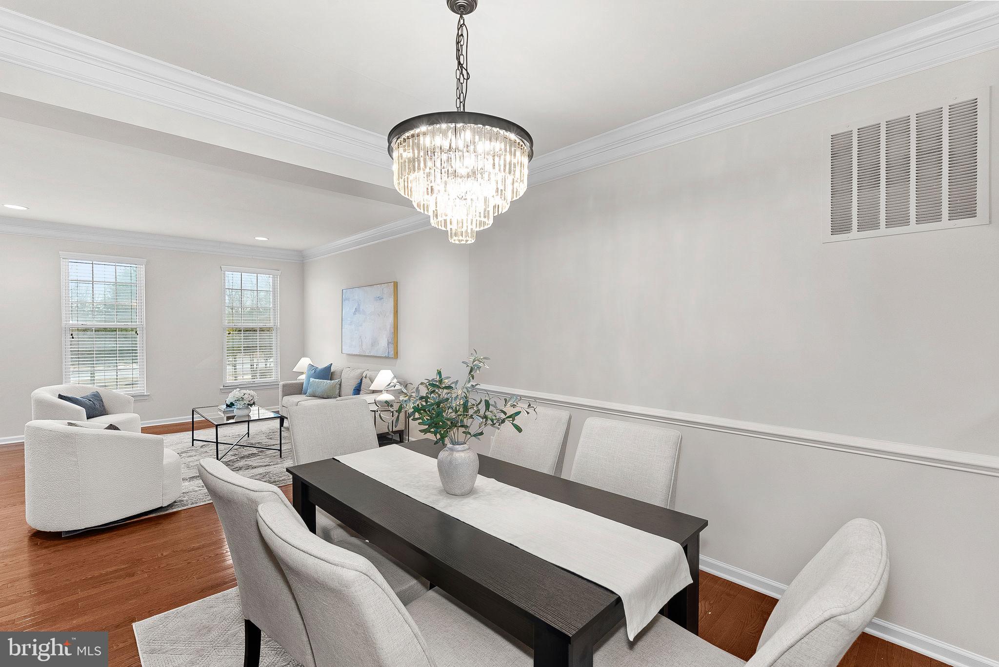 SOUTH RIDING - Residential