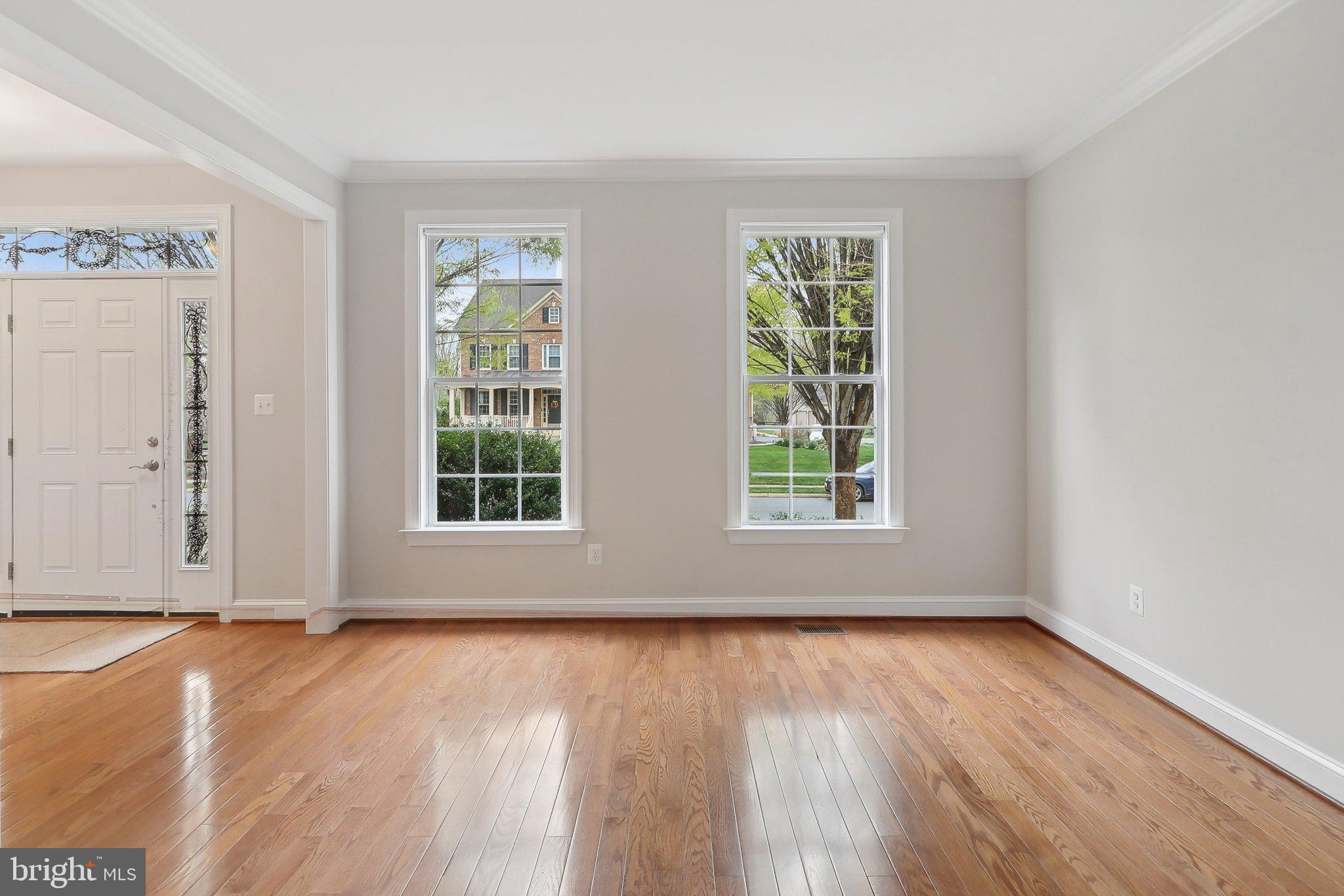 HAMILTON MEADOW - Residential