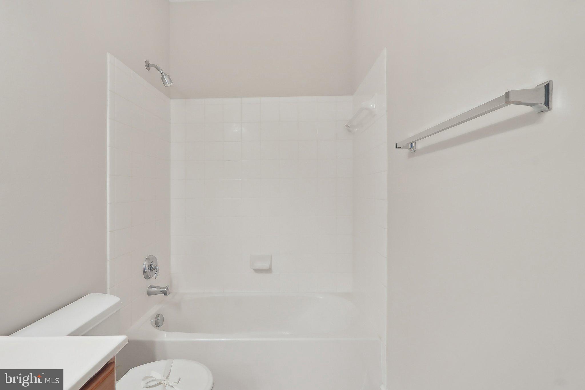 HAMILTON MEADOW - Residential