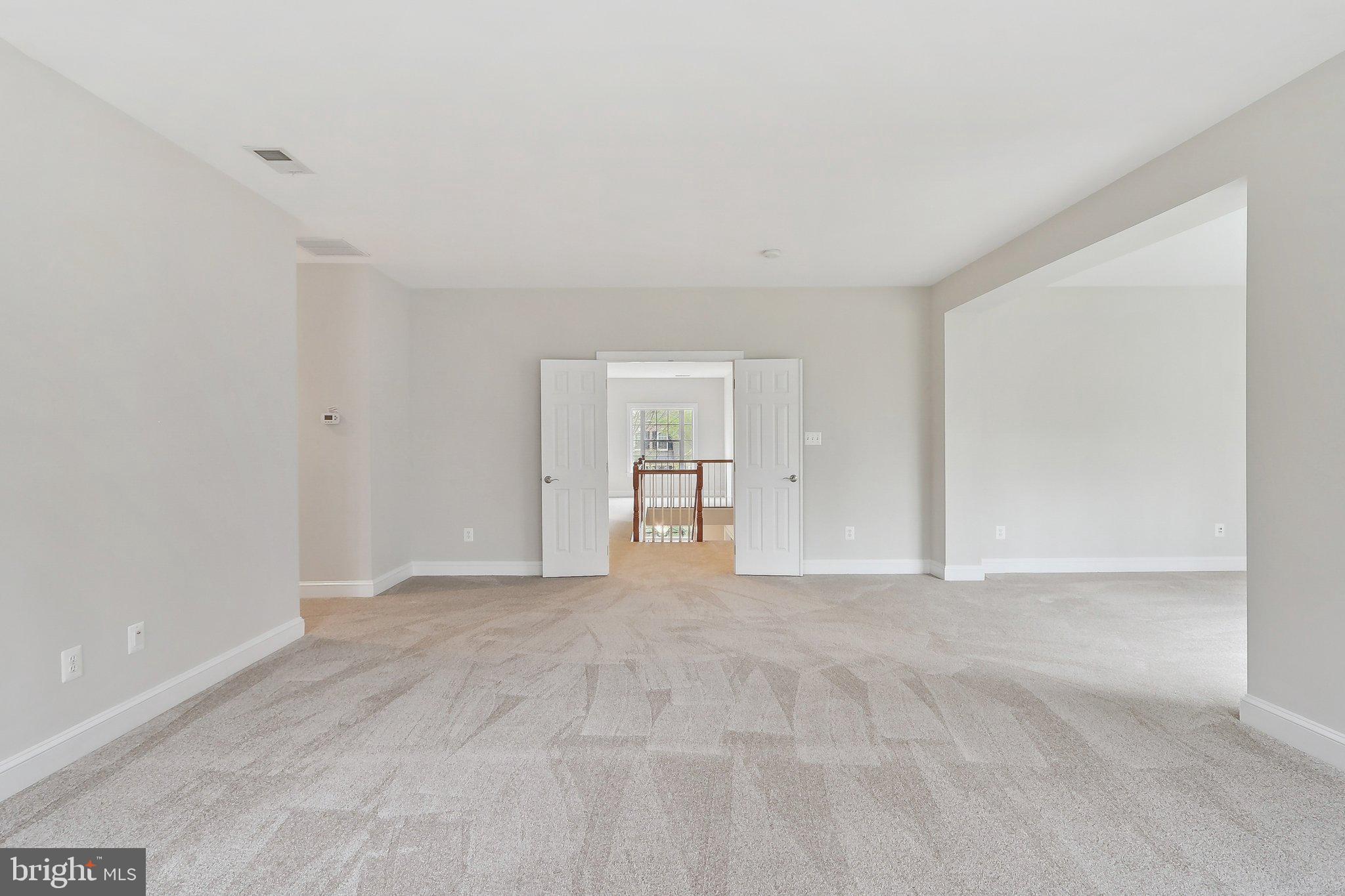 HAMILTON MEADOW - Residential