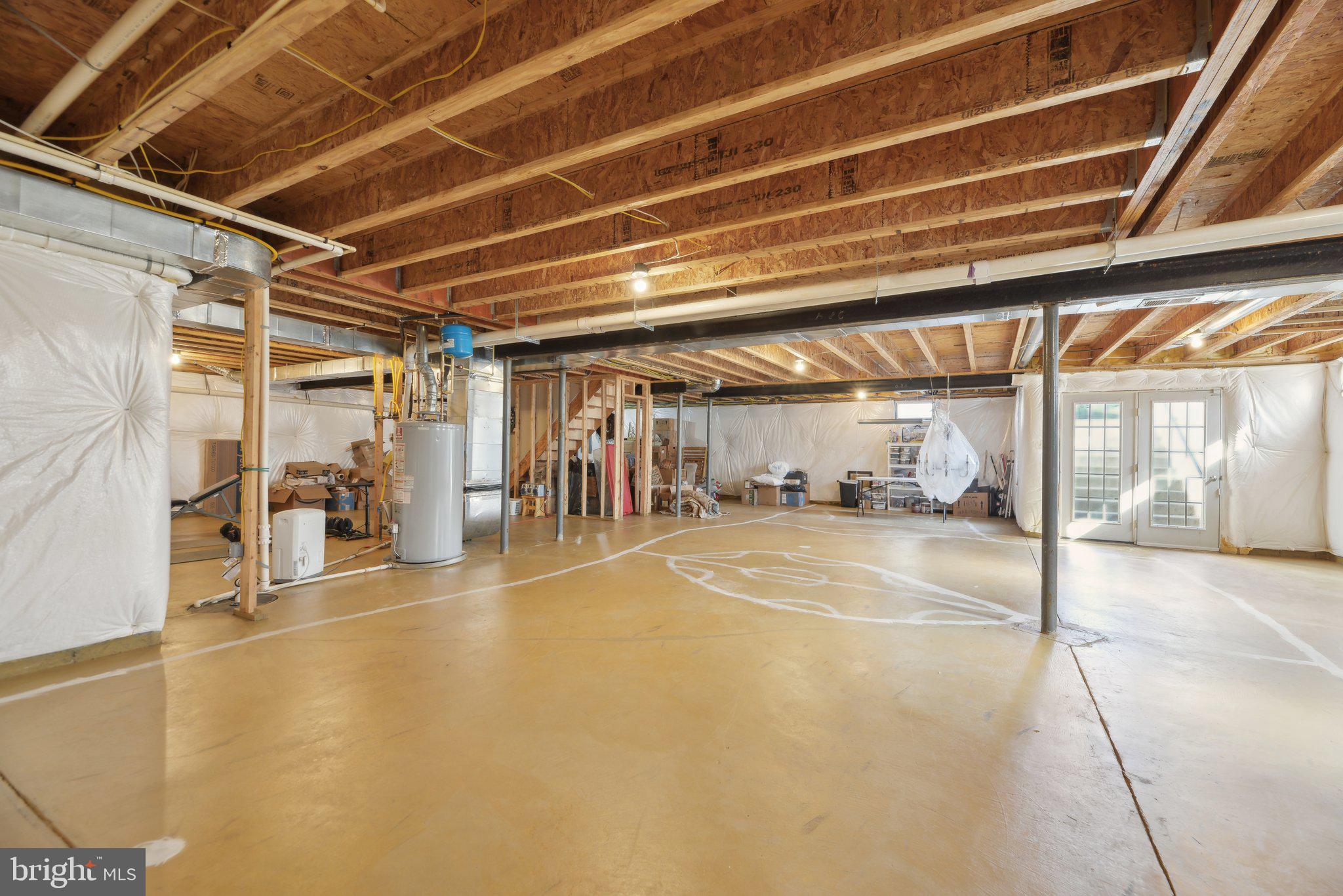 HAMILTON MEADOW - Residential