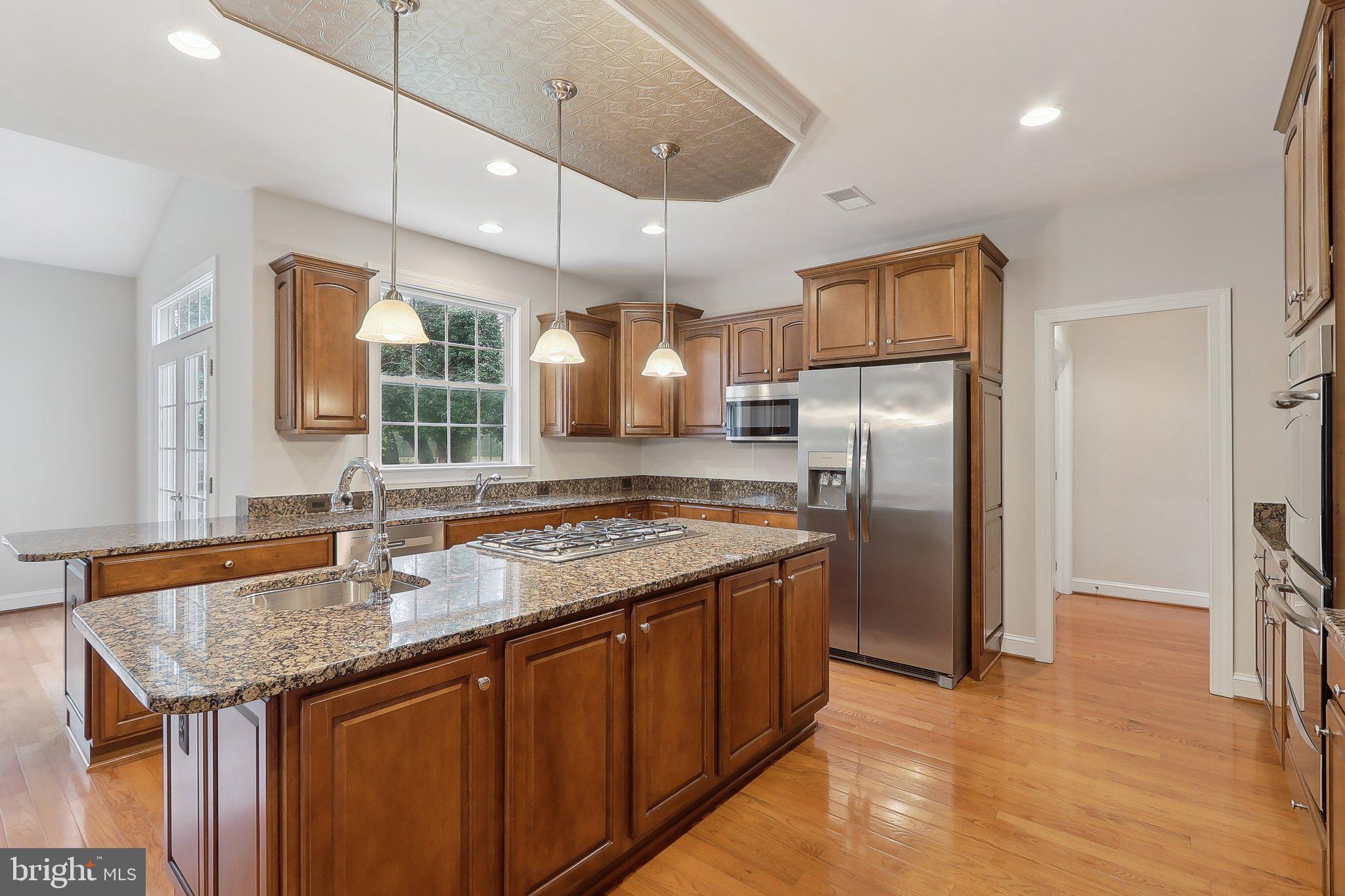 HAMILTON MEADOW - Residential