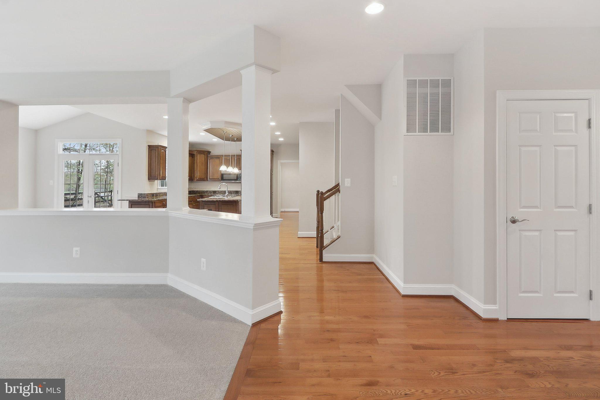 HAMILTON MEADOW - Residential