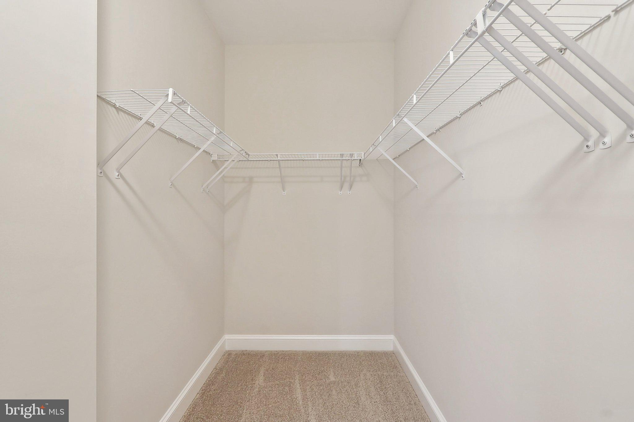 HAMILTON MEADOW - Residential