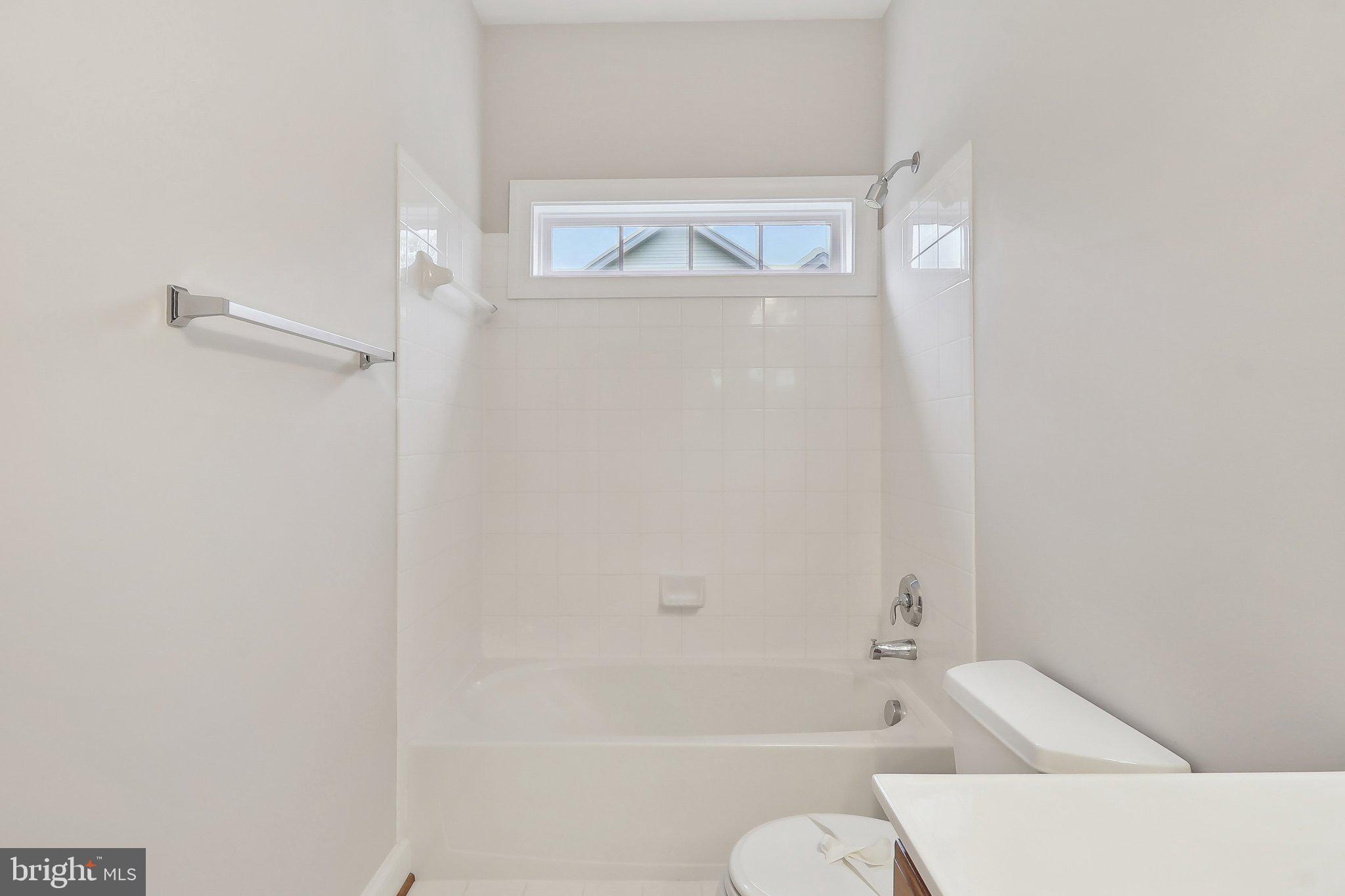 HAMILTON MEADOW - Residential