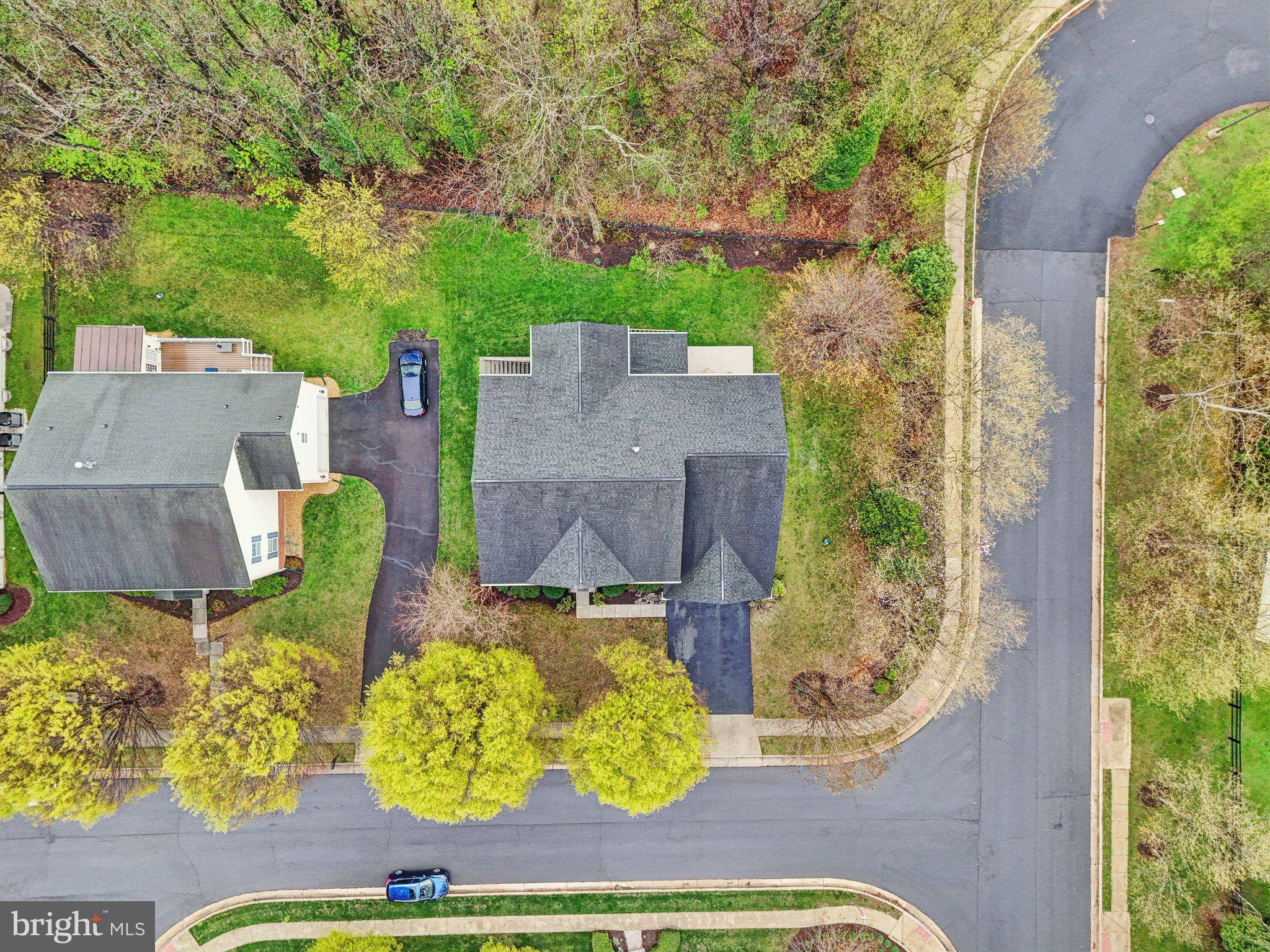 HAMILTON MEADOW - Residential