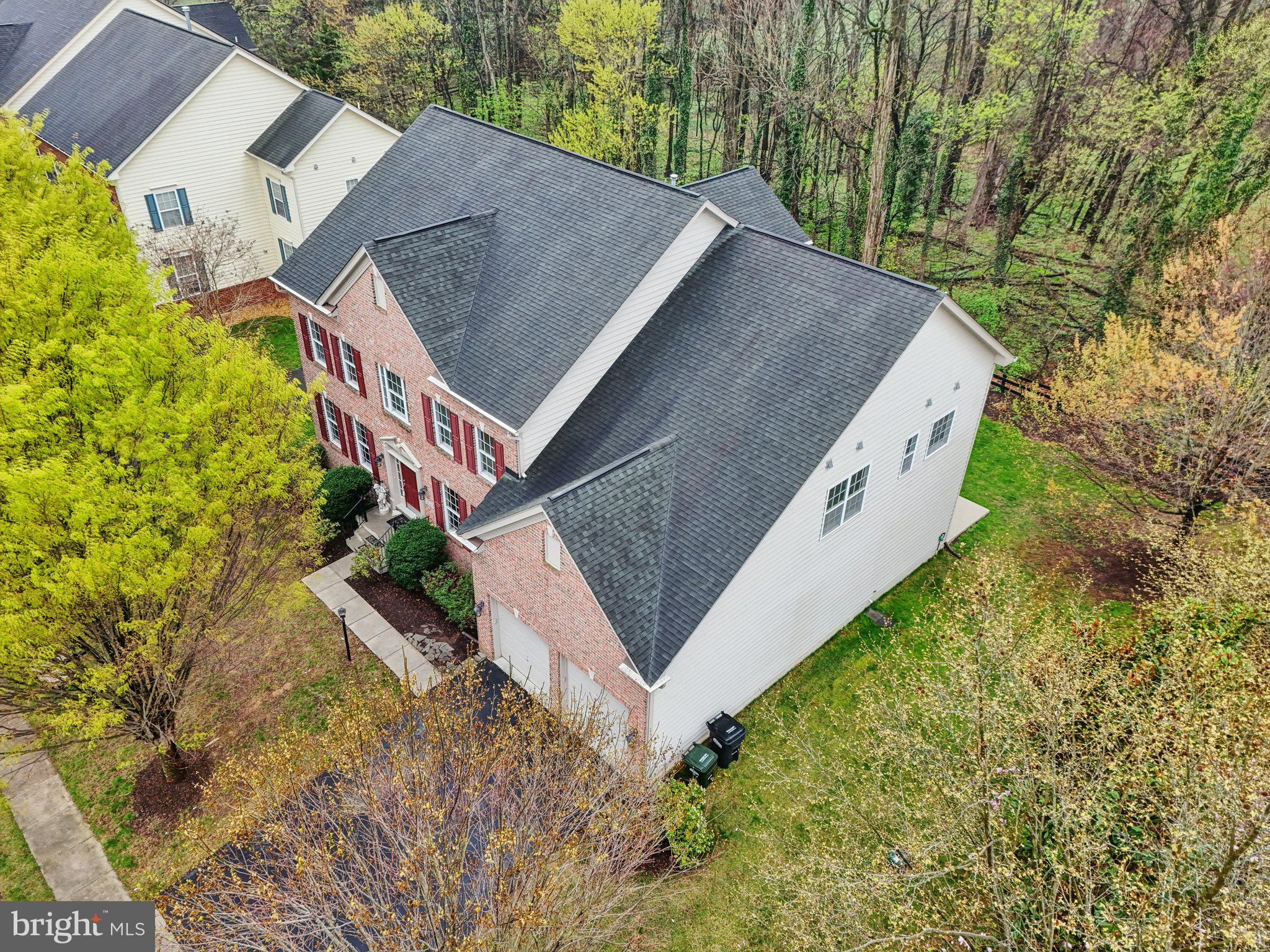 HAMILTON MEADOW - Residential