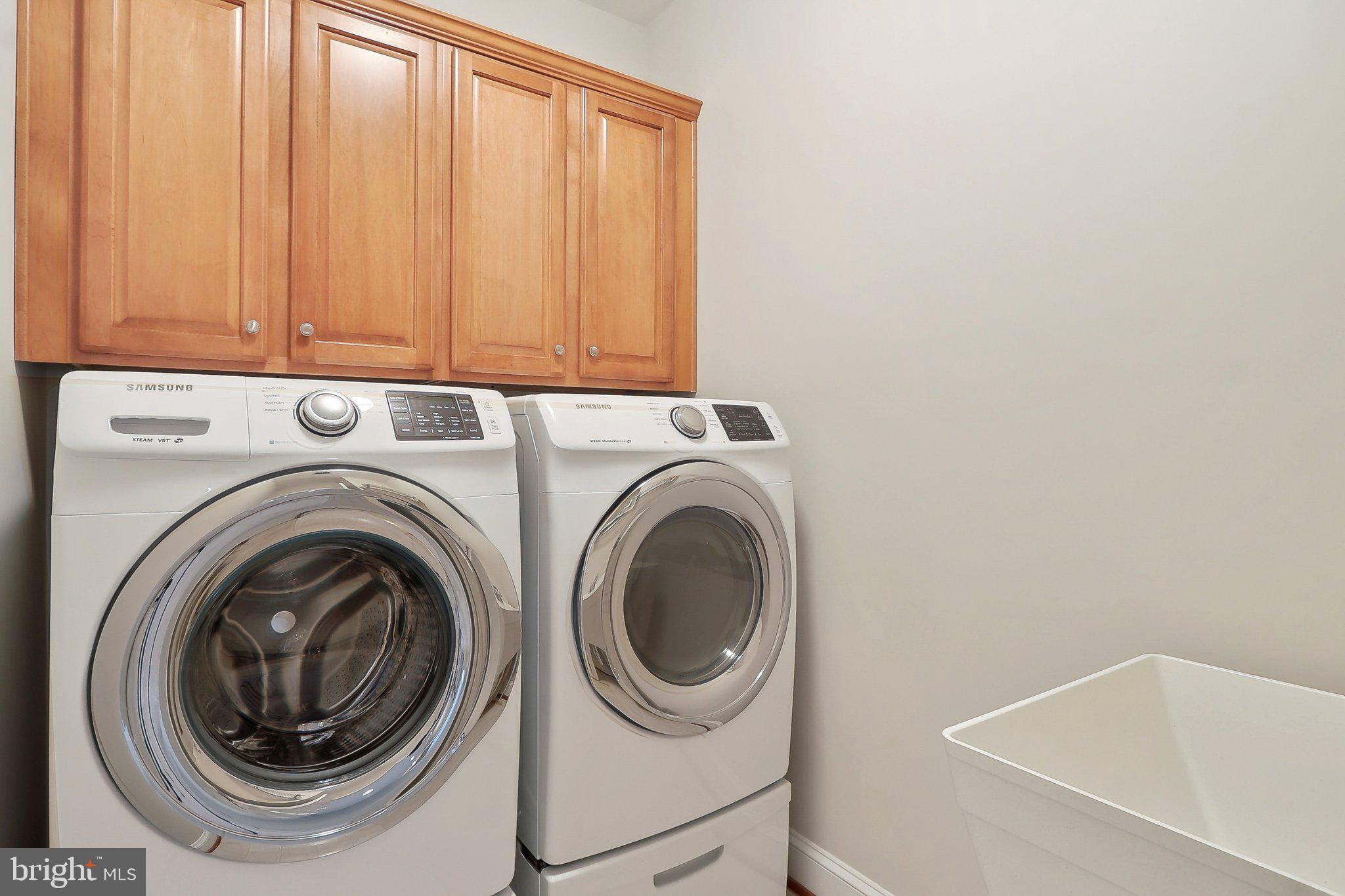 HAMILTON MEADOW - Residential