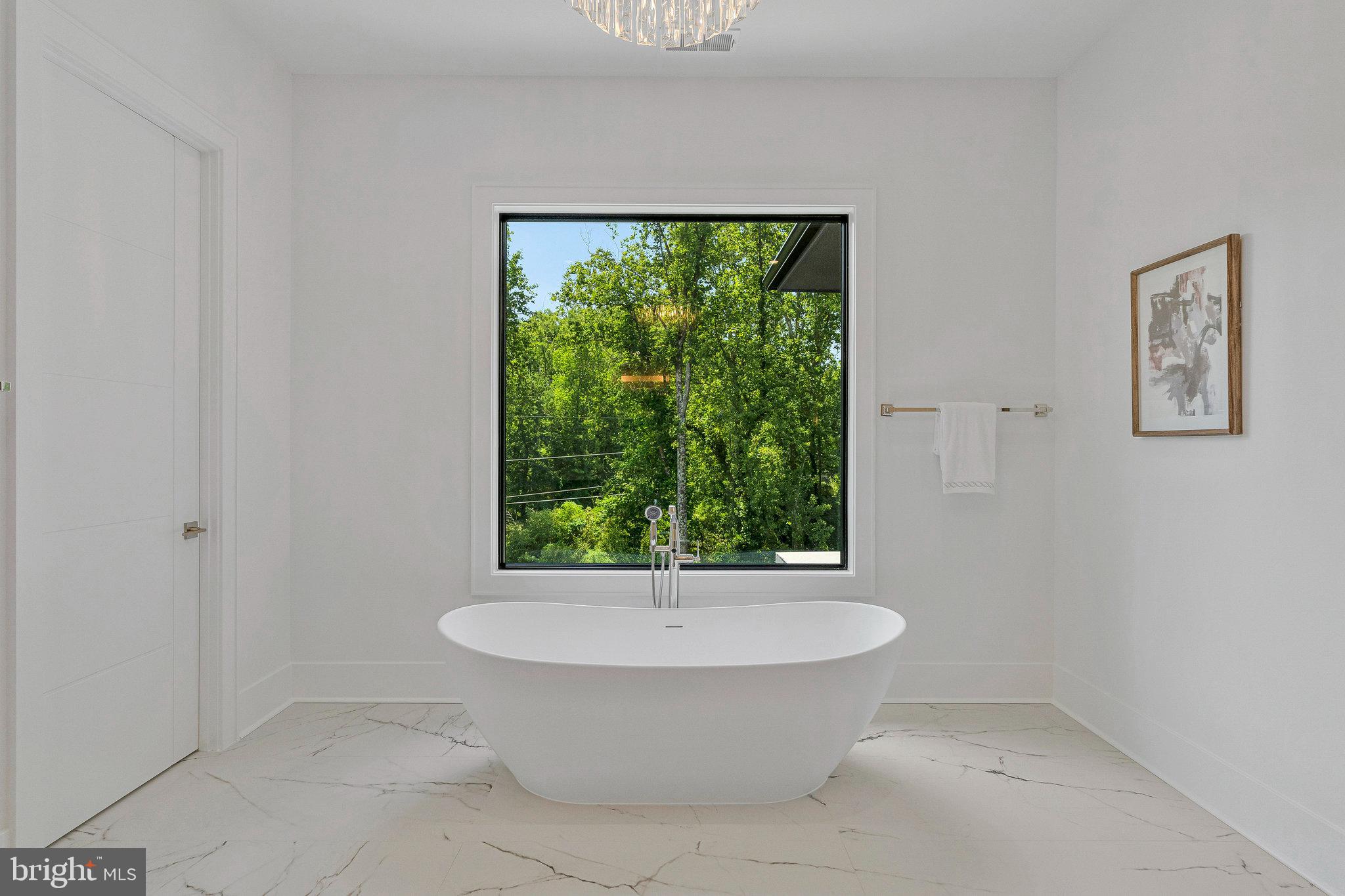 SALONA VILLAGE - Residential