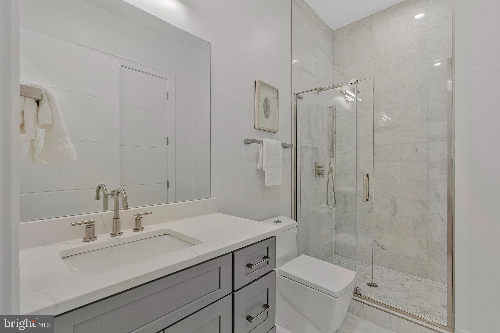 SALONA VILLAGE - Residential