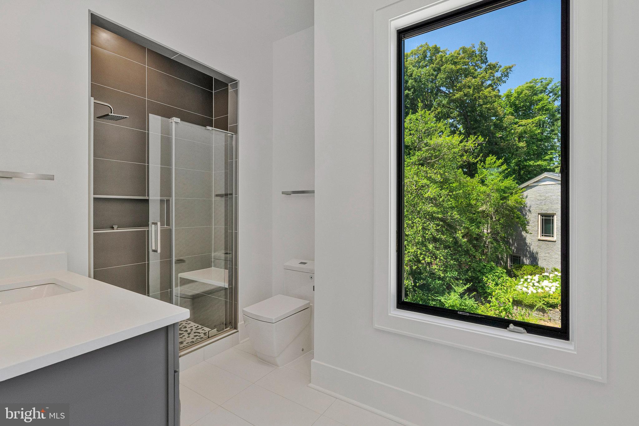 SALONA VILLAGE - Residential