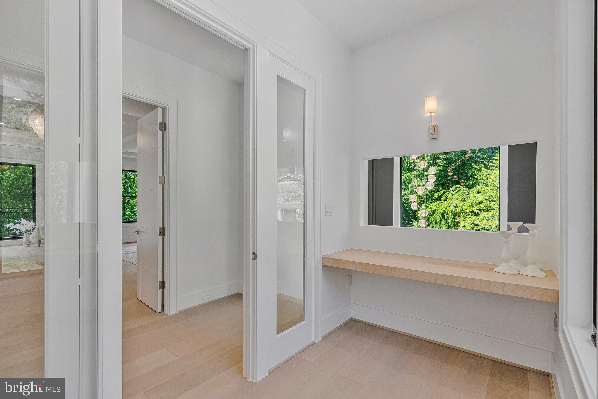 SALONA VILLAGE - Residential