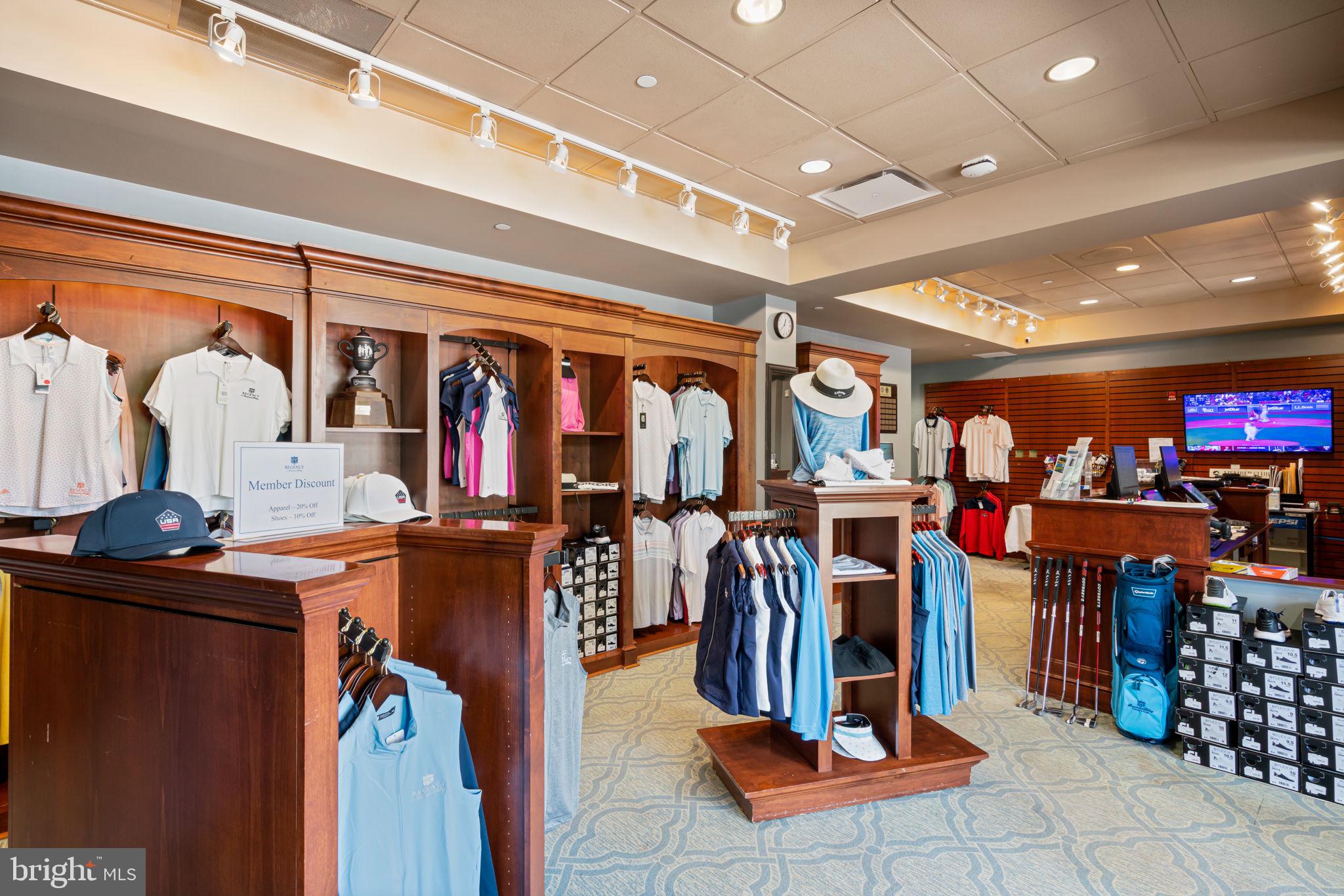 REGENCY AT DOMINION VALLEY - Residential