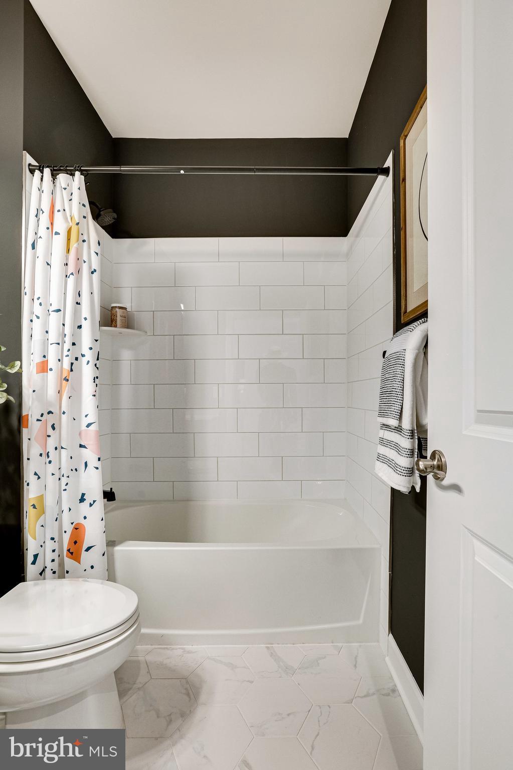 WAXPOOL CROSSING - Residential