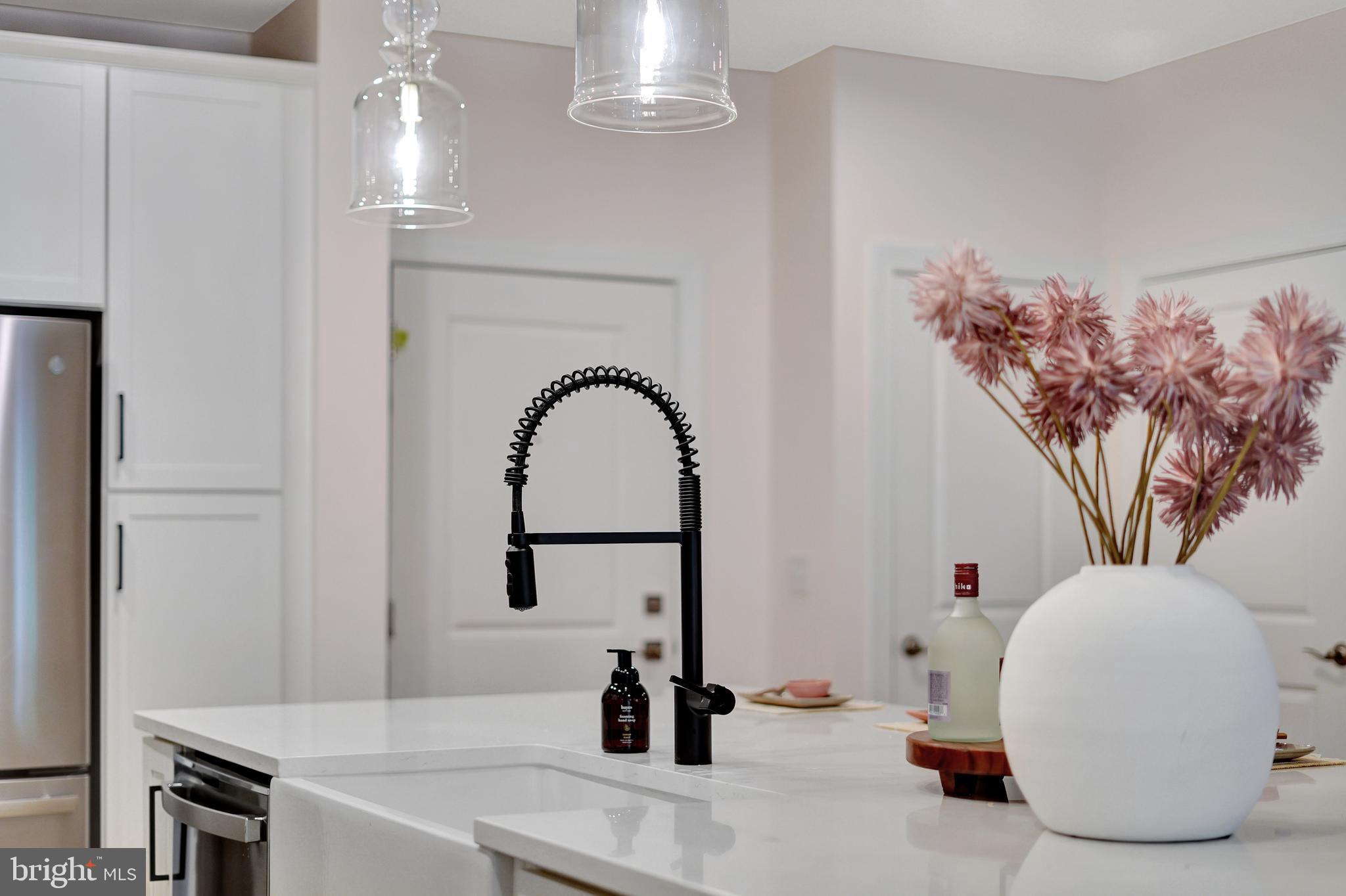 WAXPOOL CROSSING - Residential