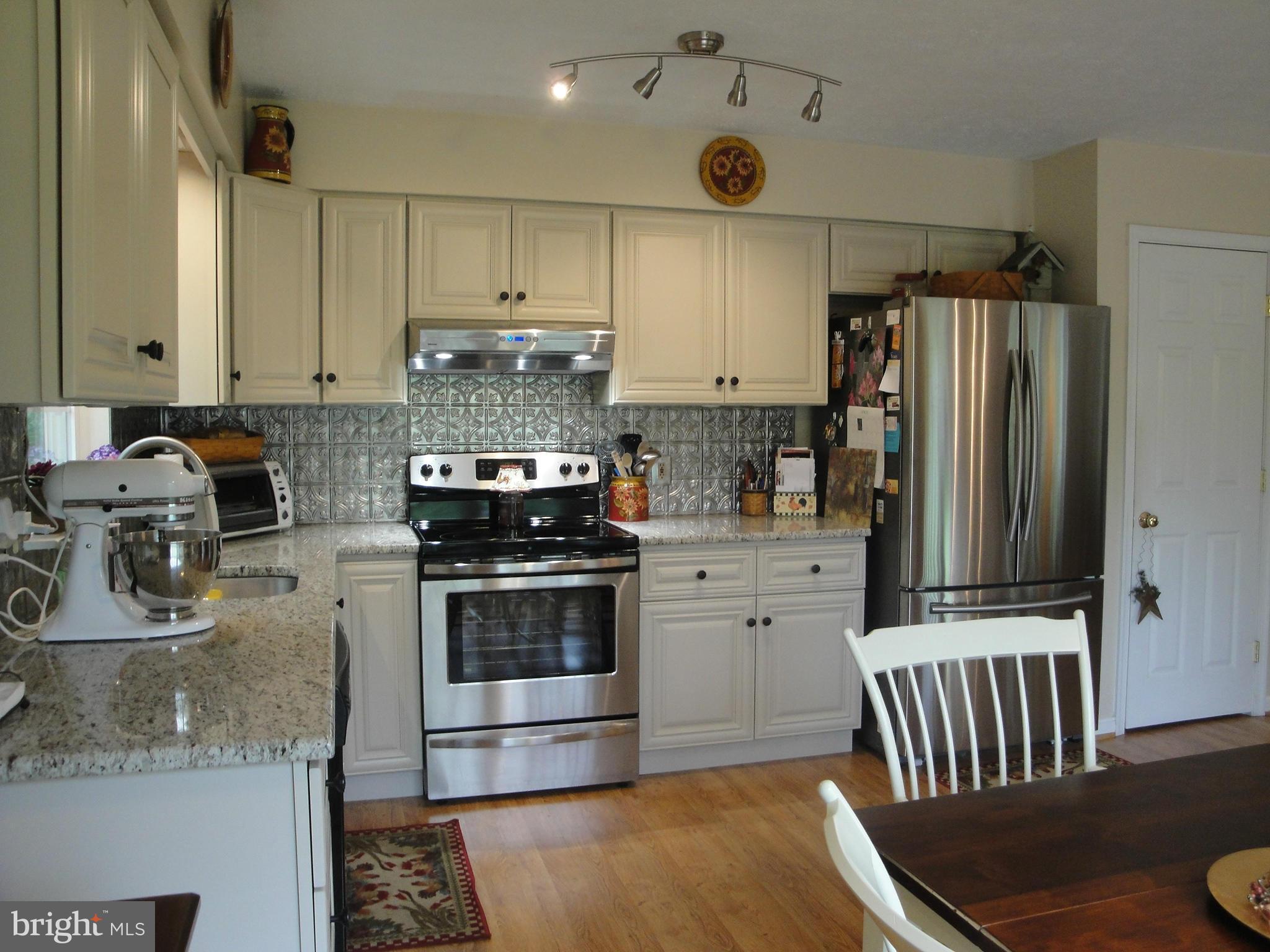 MAGOTHY BEACH - Residential