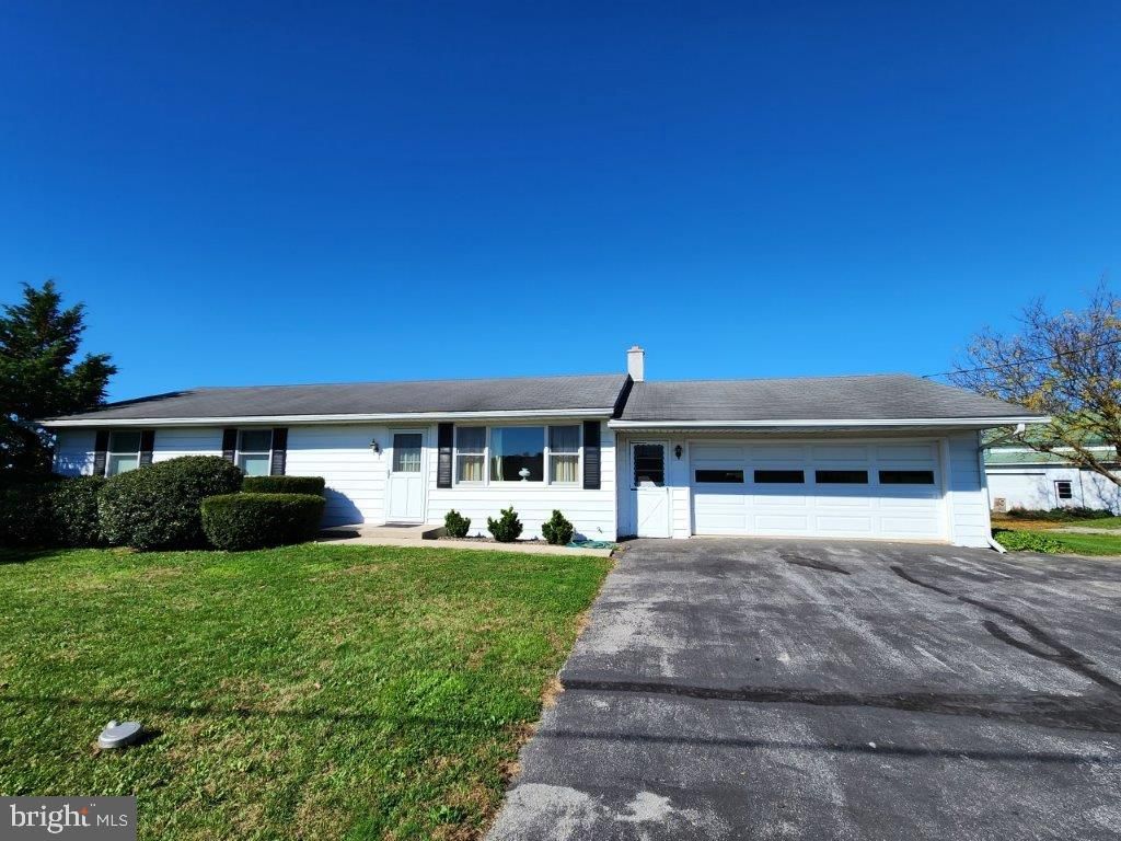 Photo of 957 WEAVERLAND RD, EAST EARL, PA 17519 (MLS # PALA2028054)