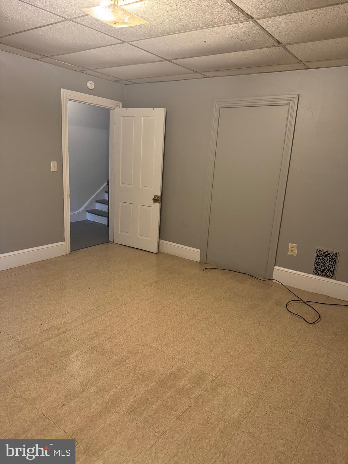 READING - Residential Lease