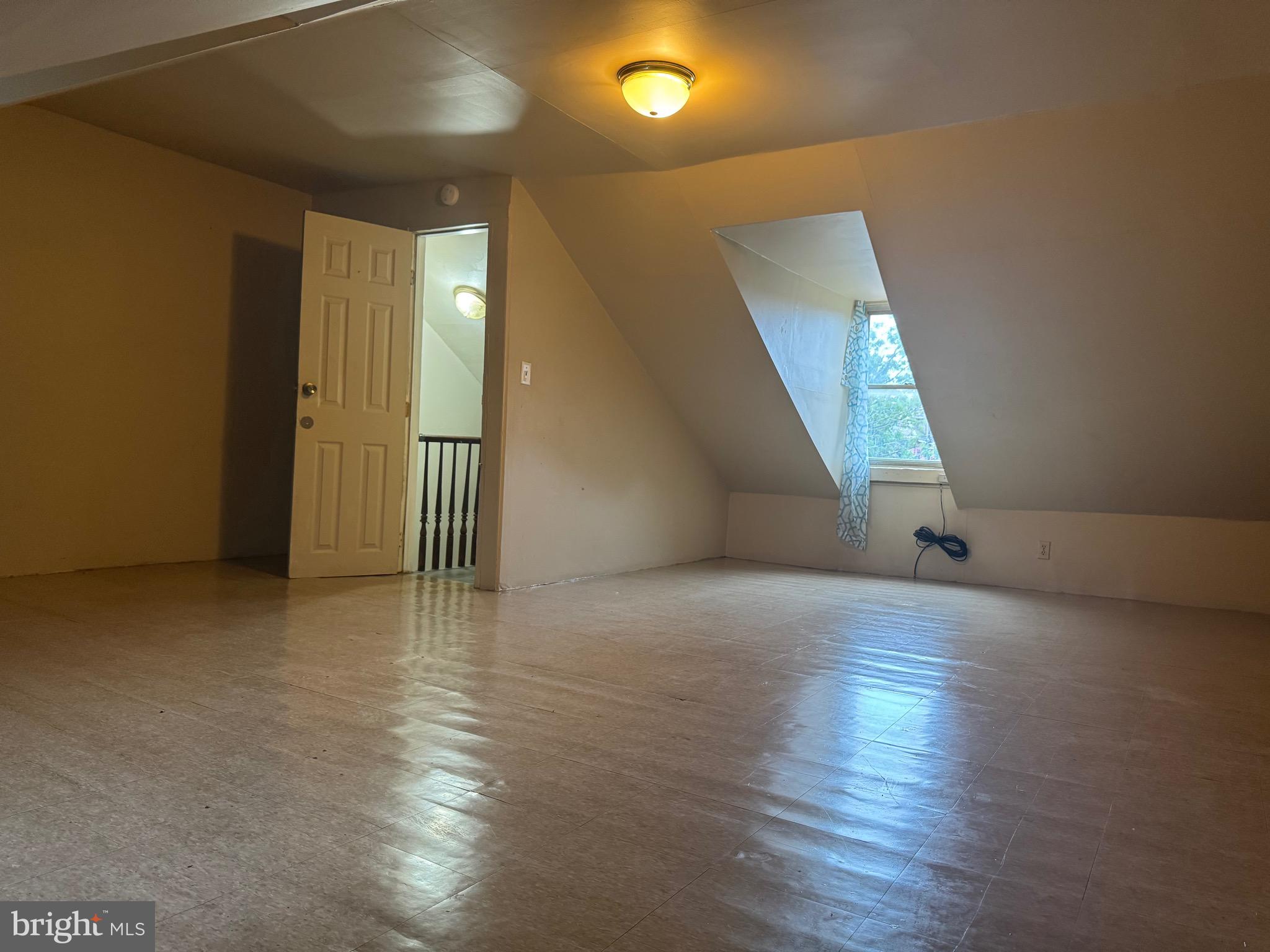 READING - Residential Lease