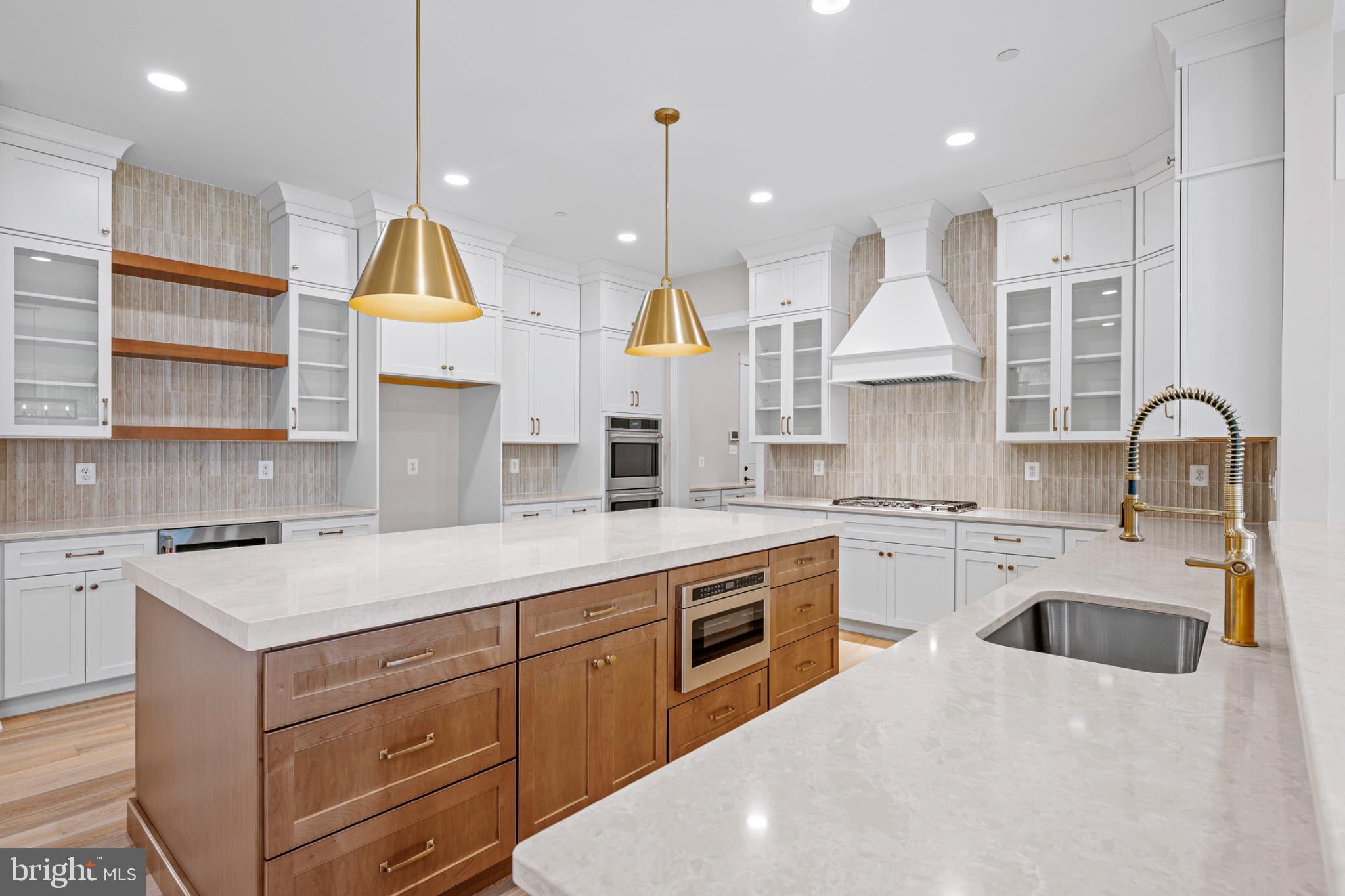 102 KENARD DRIVE
