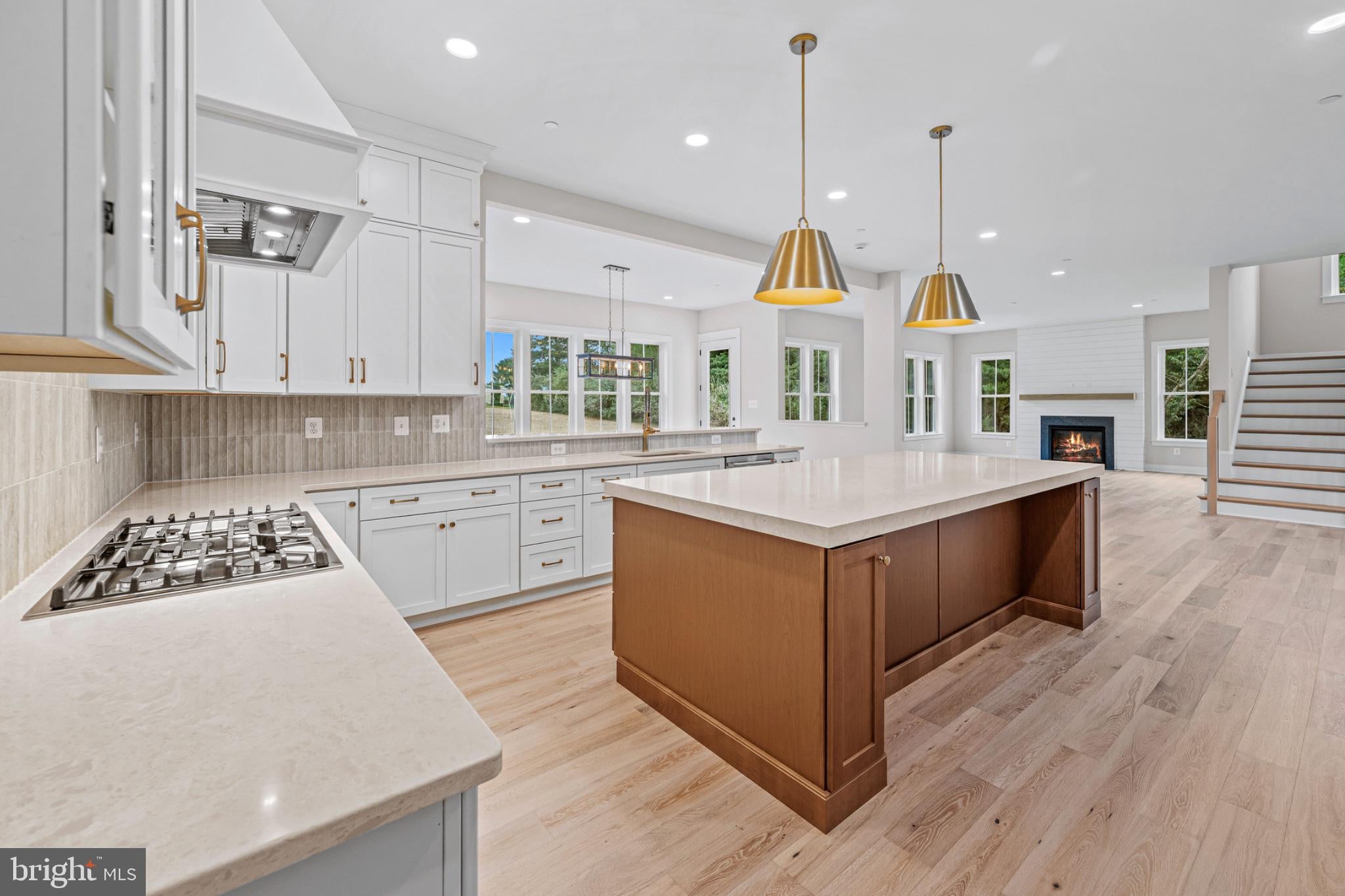 102 KENARD DRIVE