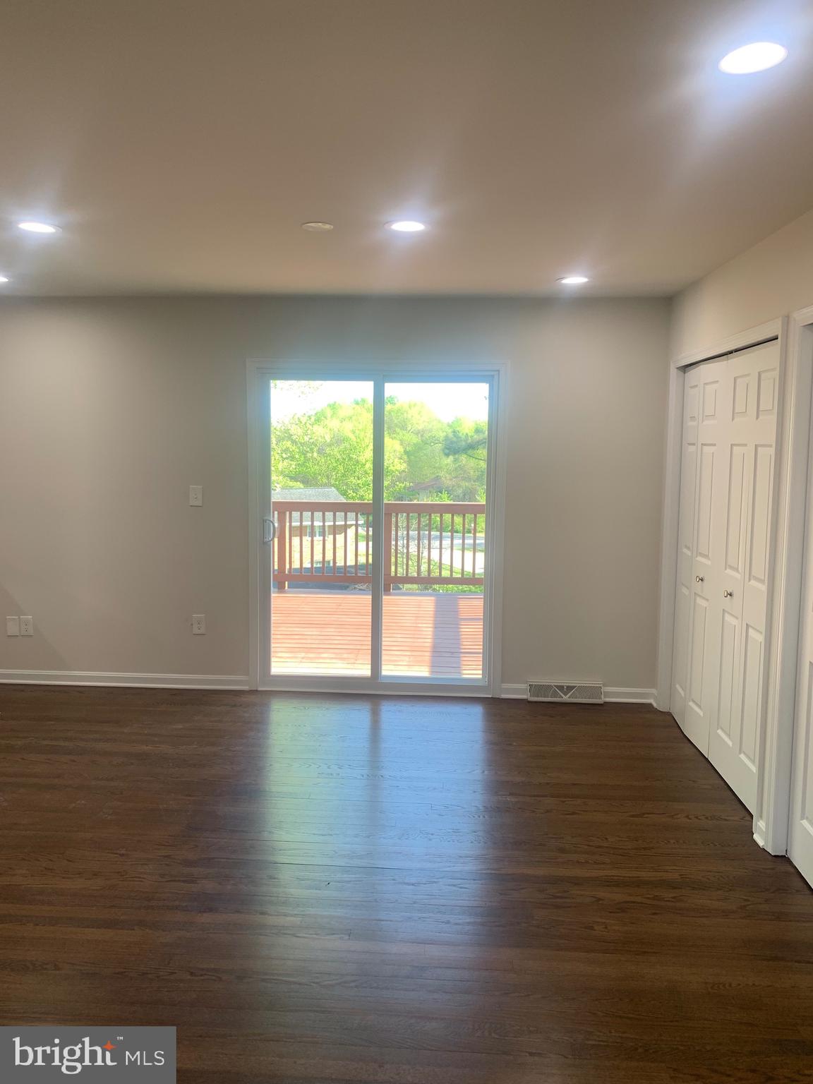 SHERATON HILLS - Residential