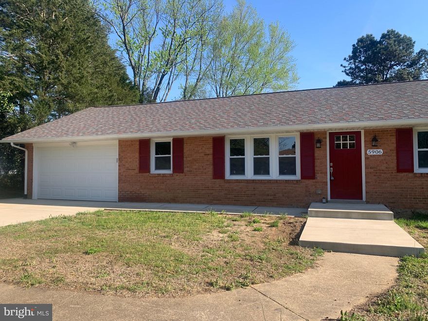 Great Location !!! 2800 sqf 5 bedroom and 3 full bath, brick raised rambler has 2 renovated finished levels with a Wet bar and a wood burning Fireplace in Basement  Close to dining, and Shopping Just 5 minutes from 95, is a commuters dream and is awaiting for new owners