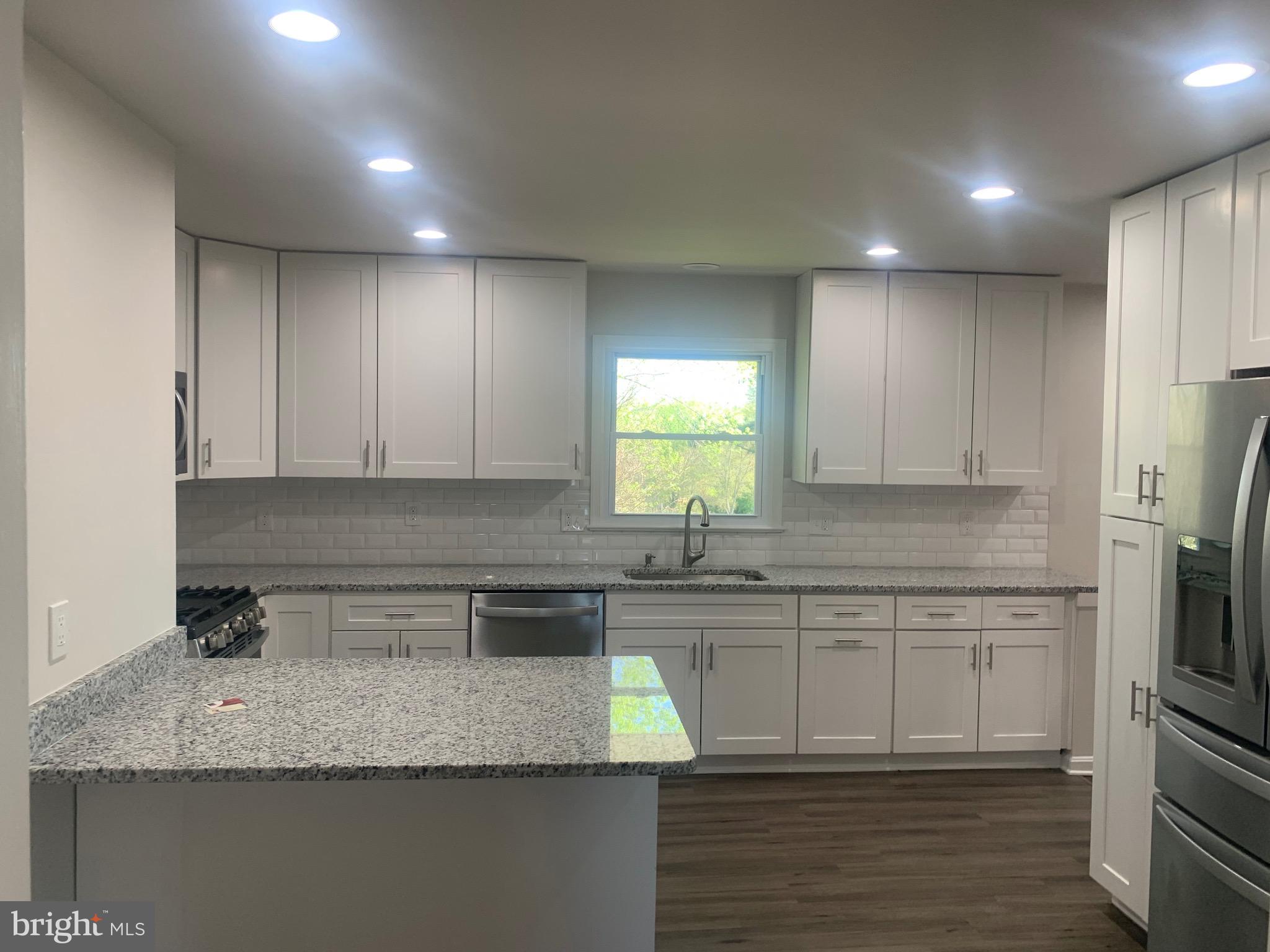 SHERATON HILLS - Residential