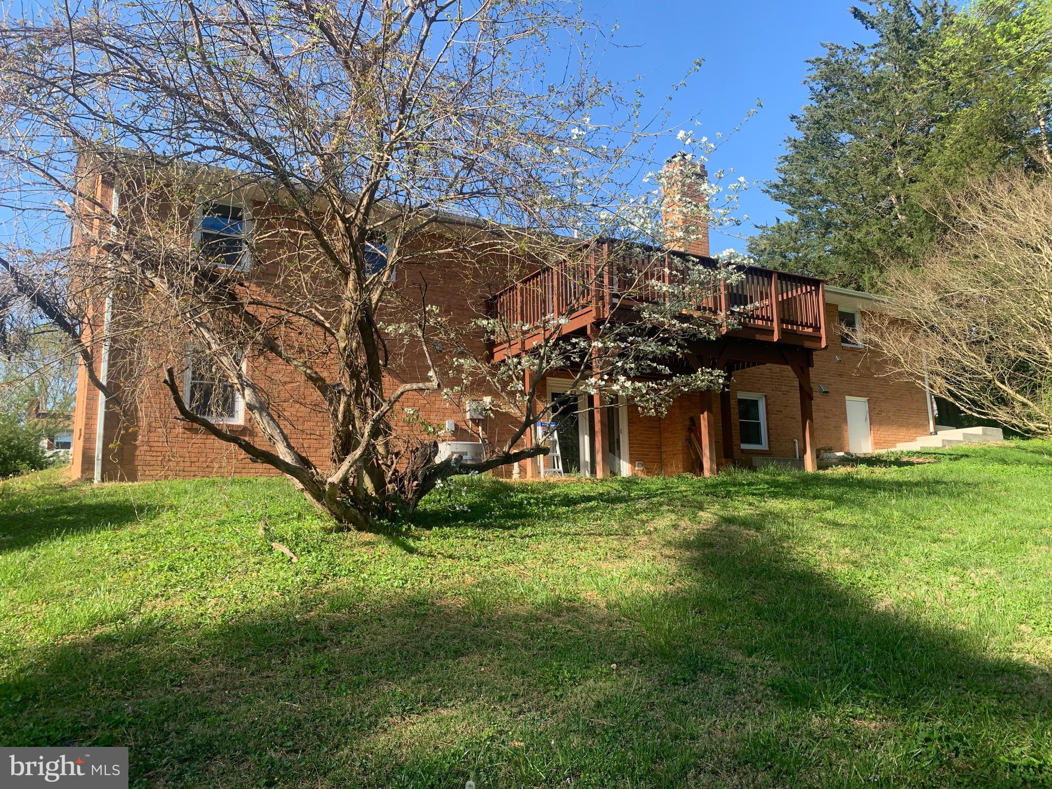 SHERATON HILLS - Residential