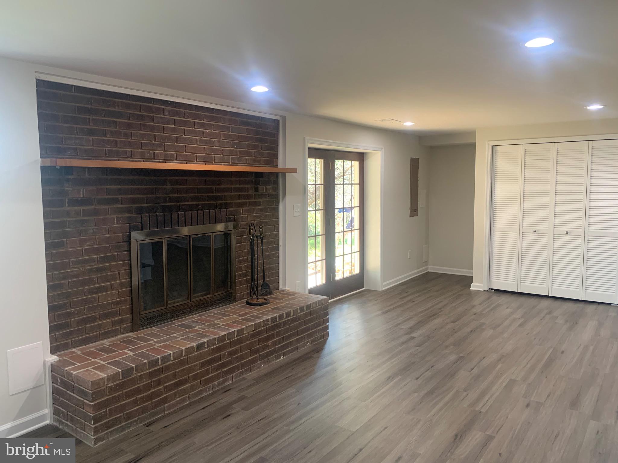 SHERATON HILLS - Residential