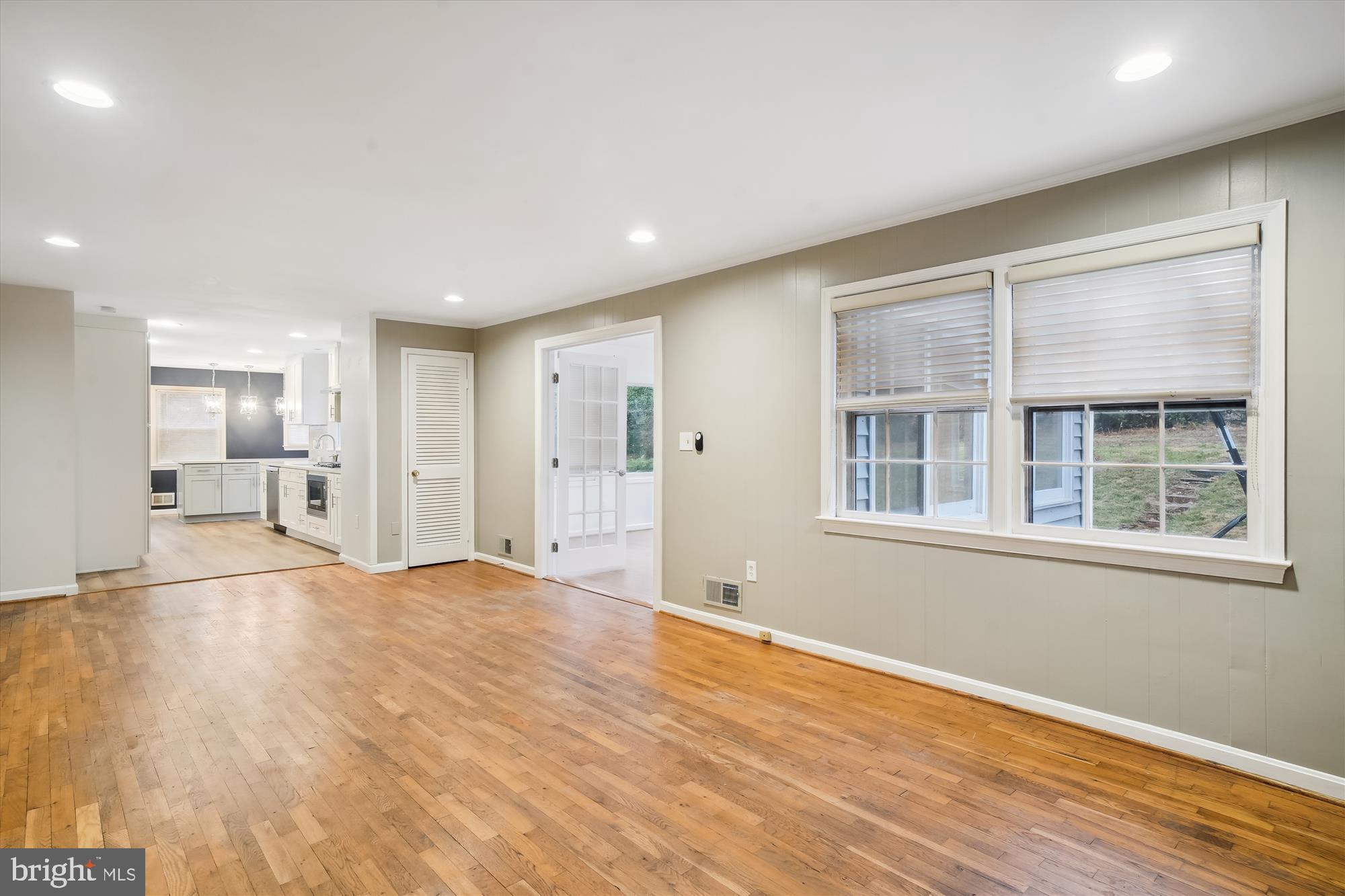 HIGHLAND STONE - Residential Lease