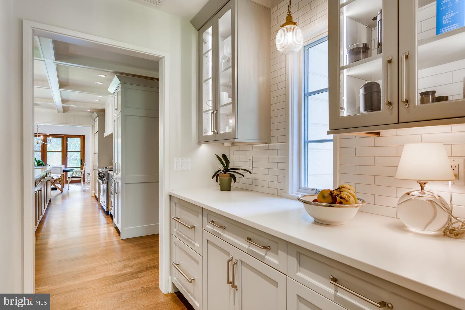 LAKE ROLAND - Residential