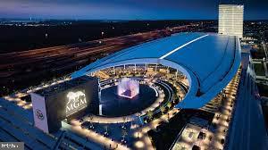 HUNTLEY SQUARE - Residential